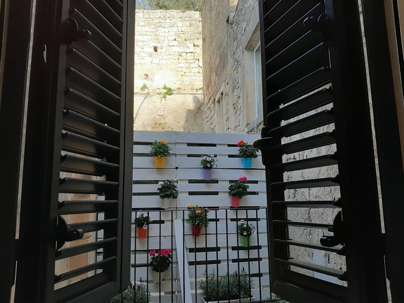 Modica Vacations - Holiday Rooms Portale Pirrera - Property Image 37