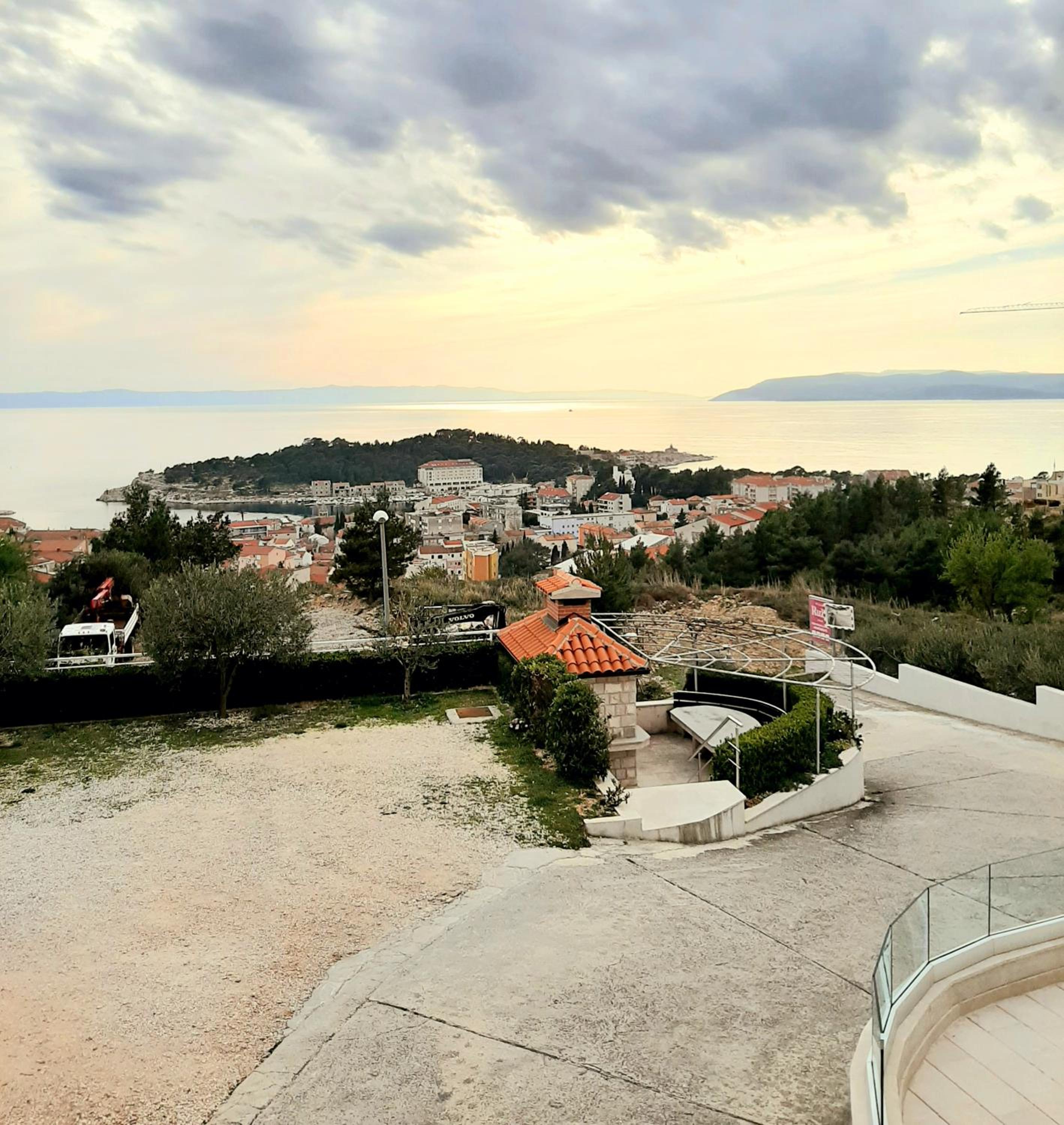 Apartments Akmadzic