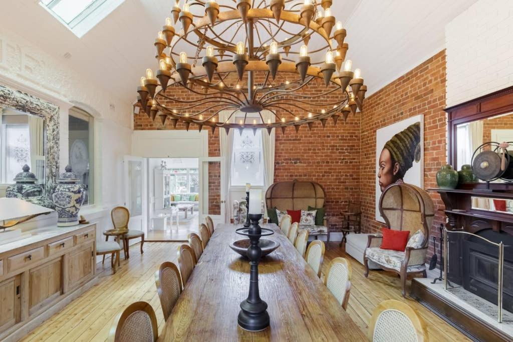 The Eaglehawk Country House Hotel - Rent your own Hotel