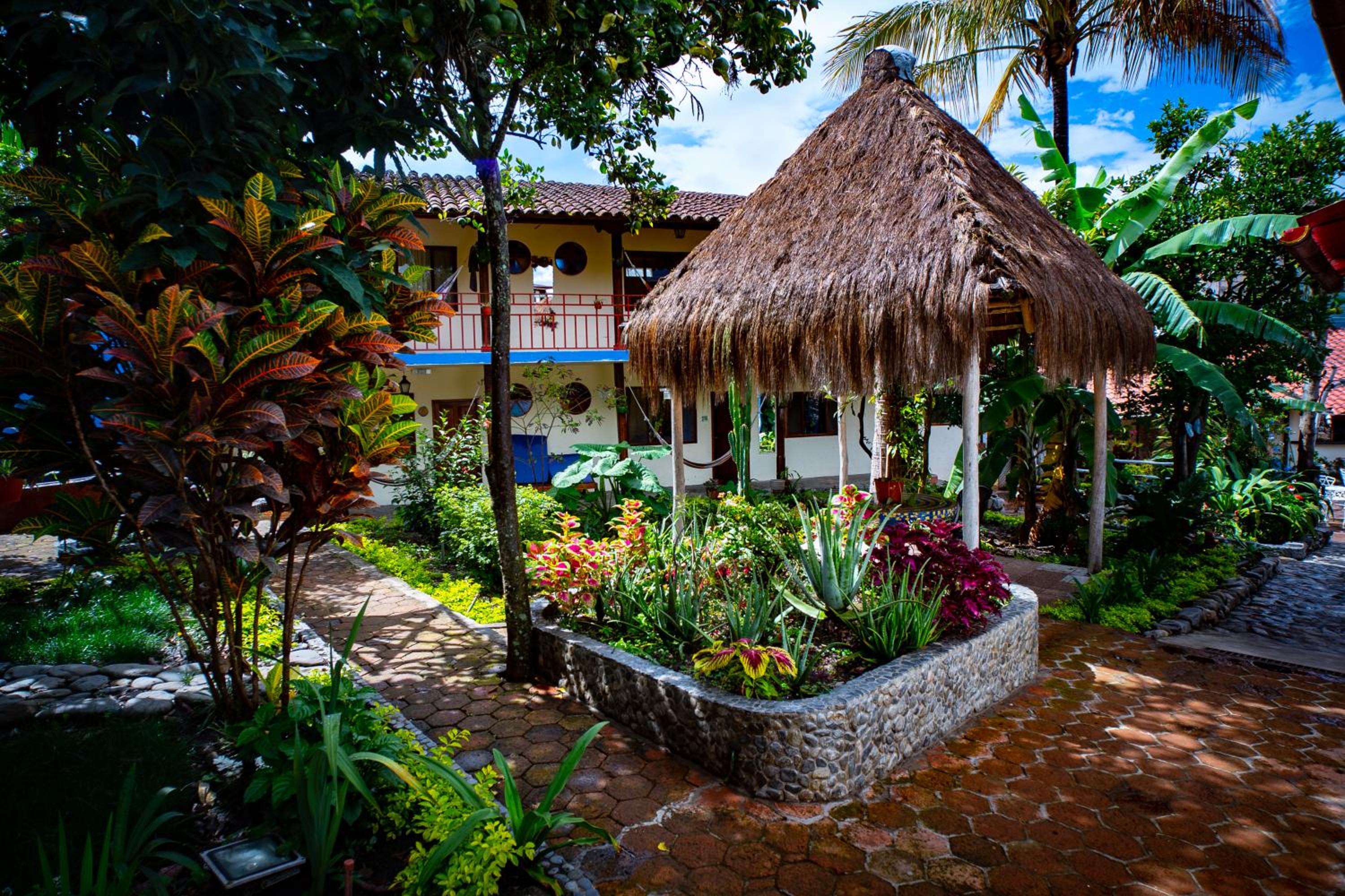 Hotel Jardin Escondido