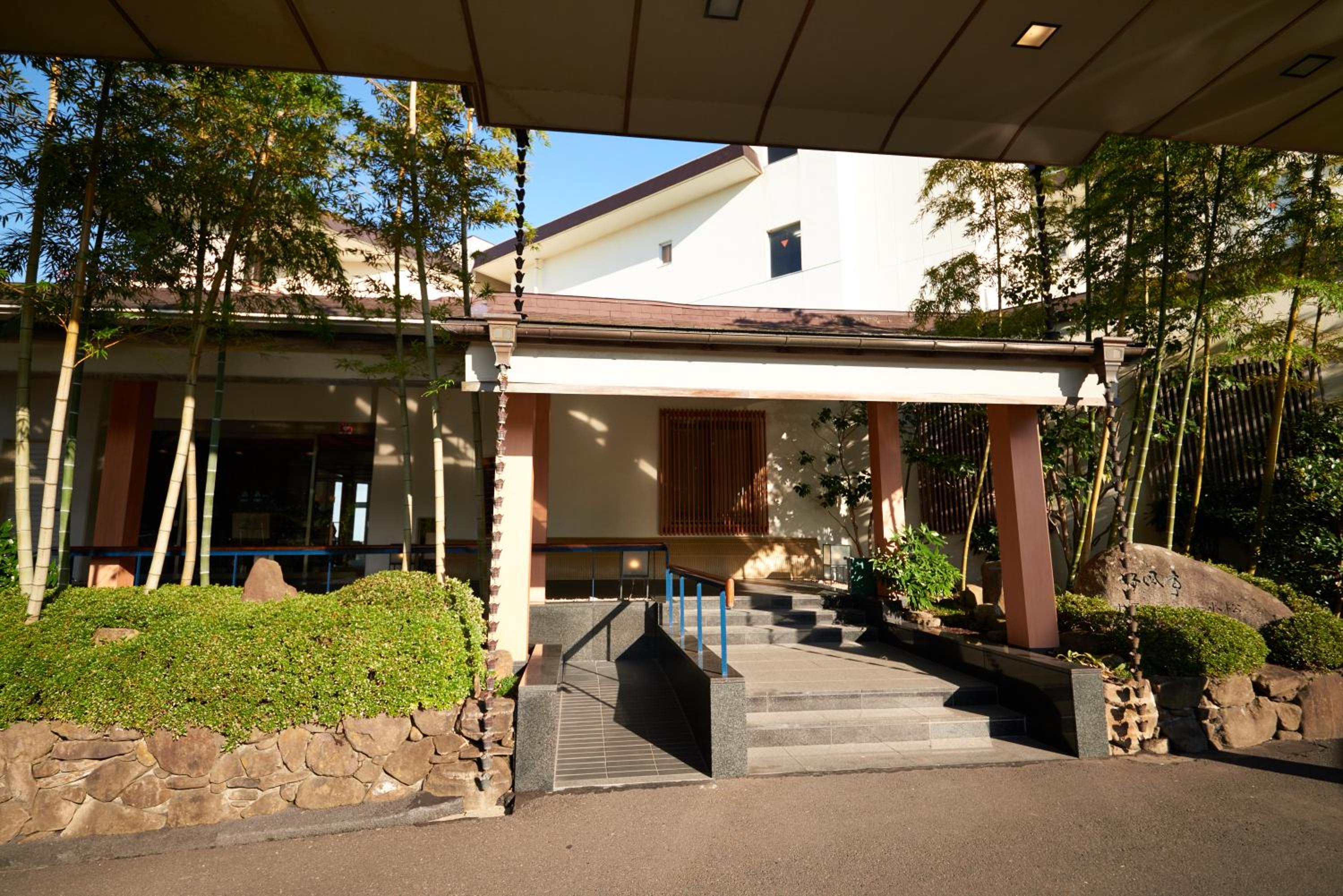 Komatsu-kan Kofu-tei