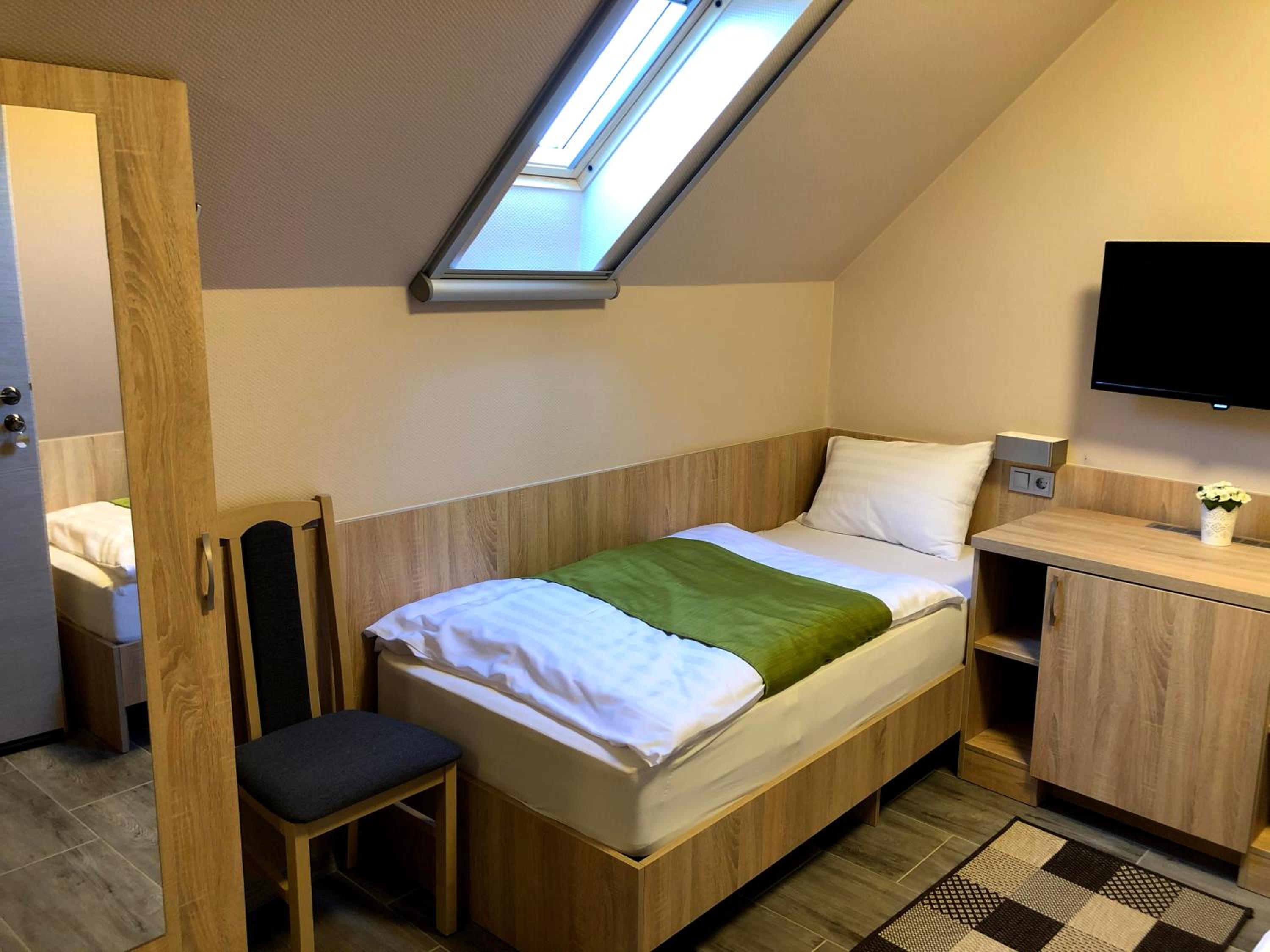 Photo 29
