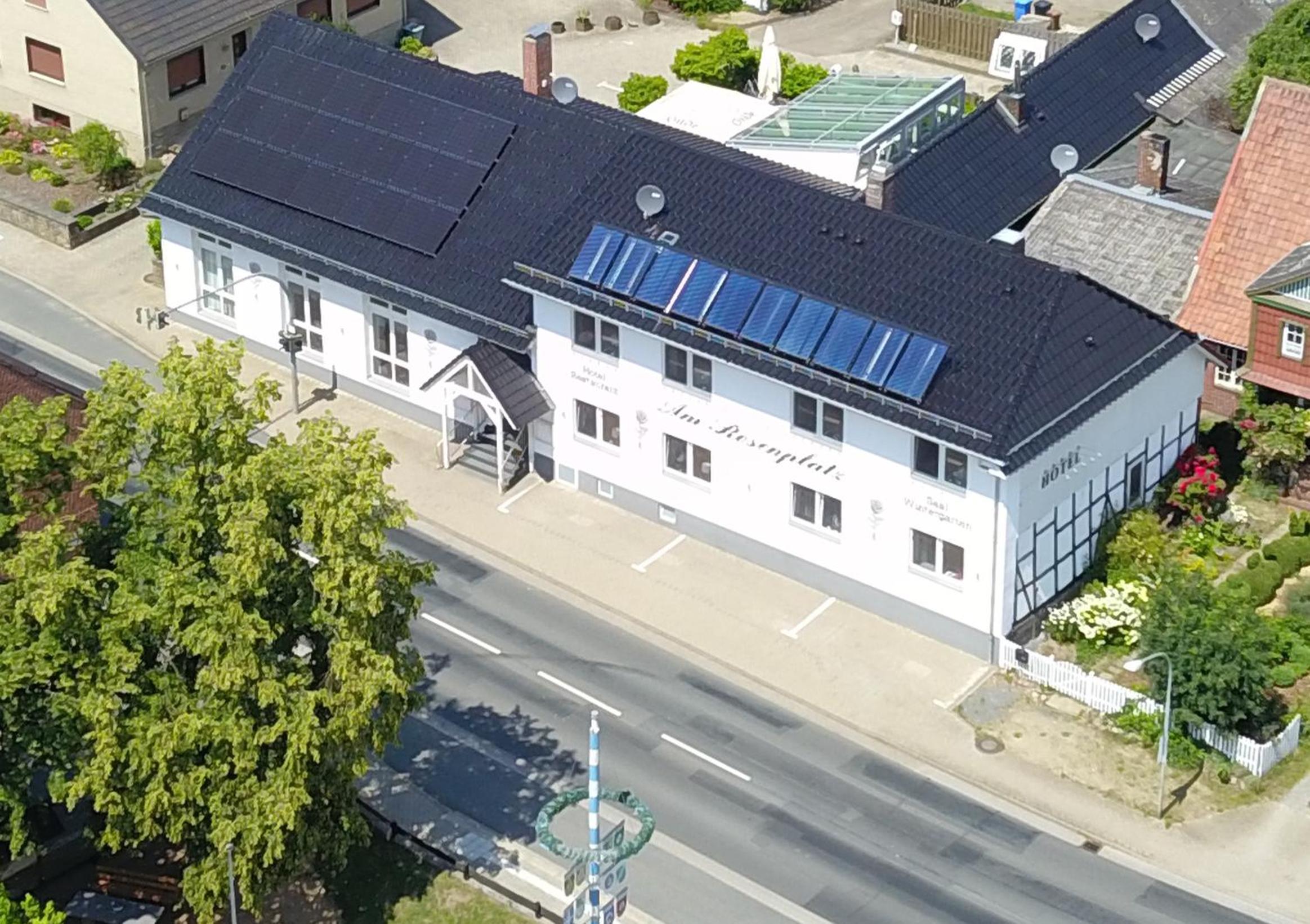 Hotel am Rosenplatz,24 Stunden Check in, Küche, kostenfreie Parkplätze