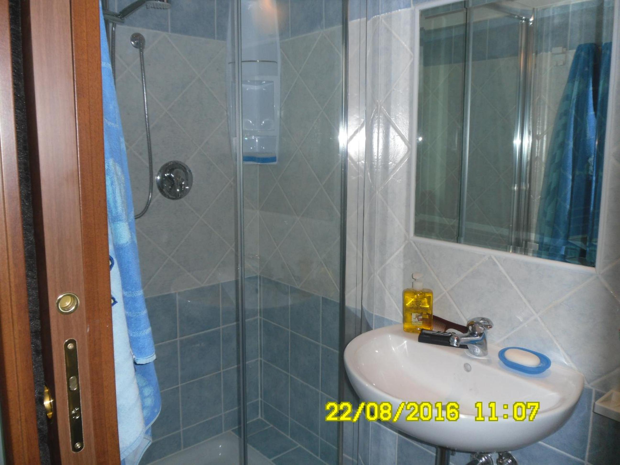 Photo 49
