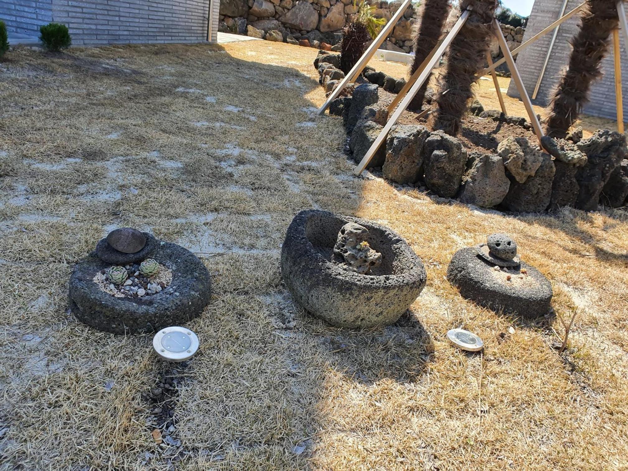 Jeju Hill Tower Pension