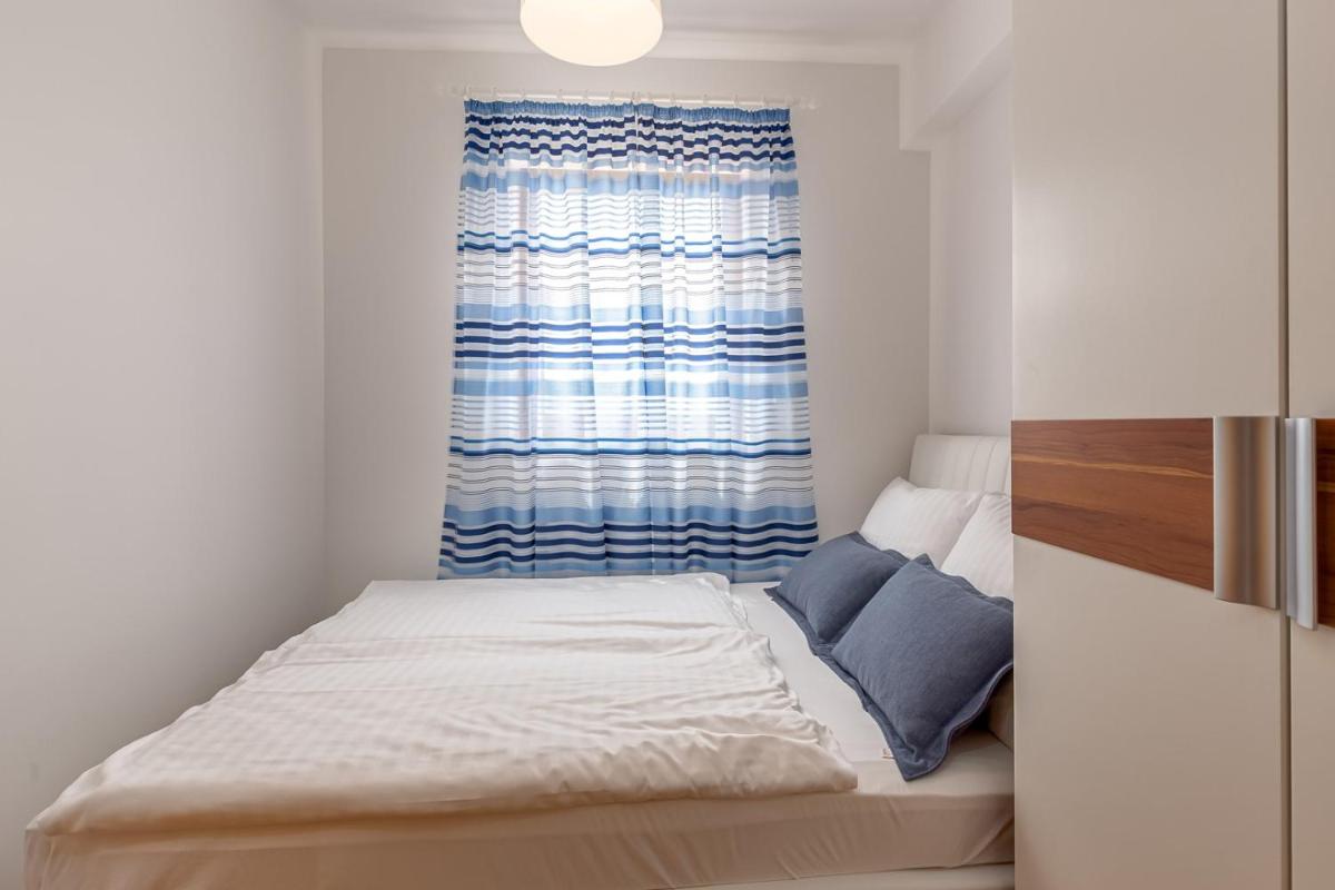 Apartments Rina
