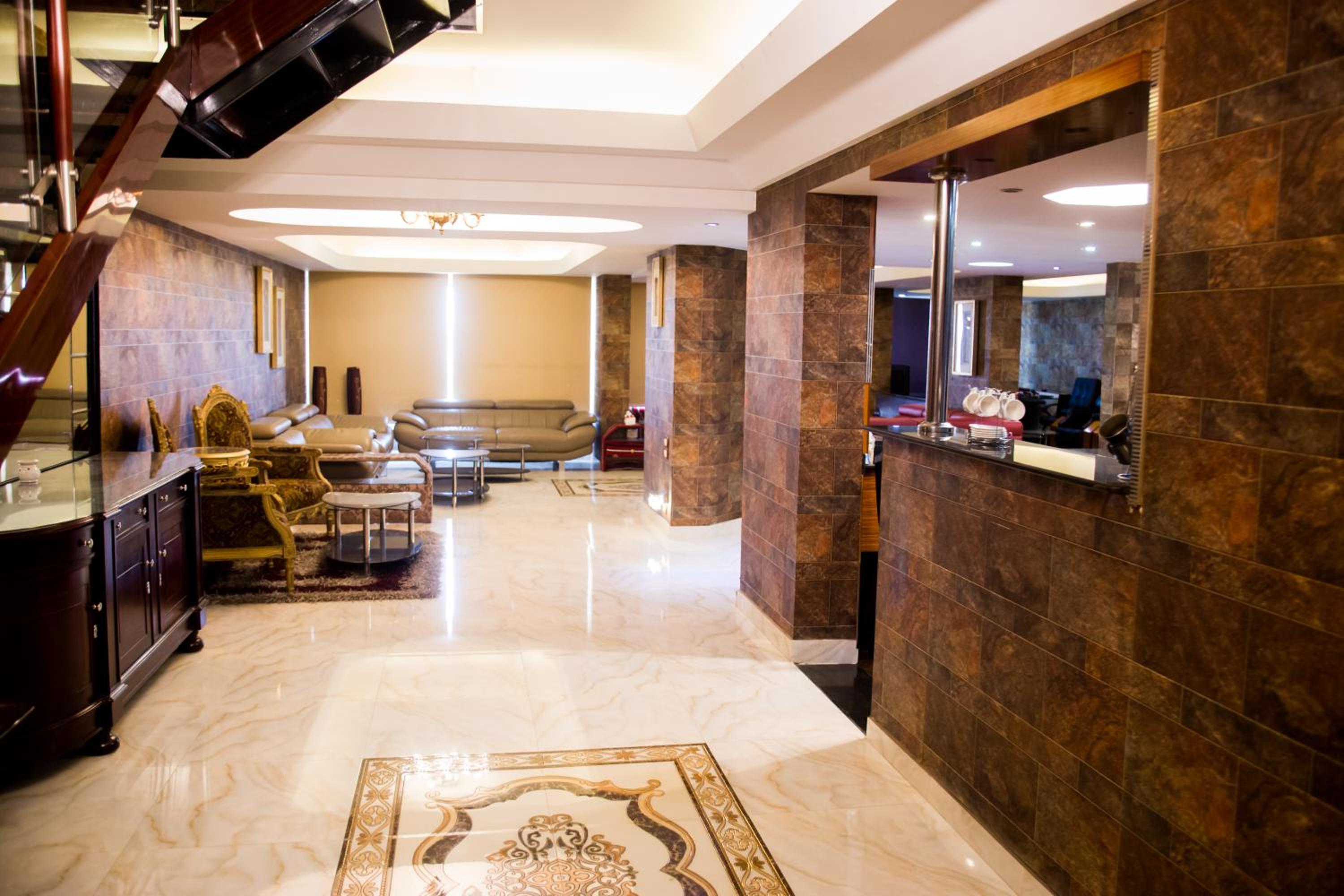 Luxury Duplex penthouse with Full Great Nile view, entire apartment
