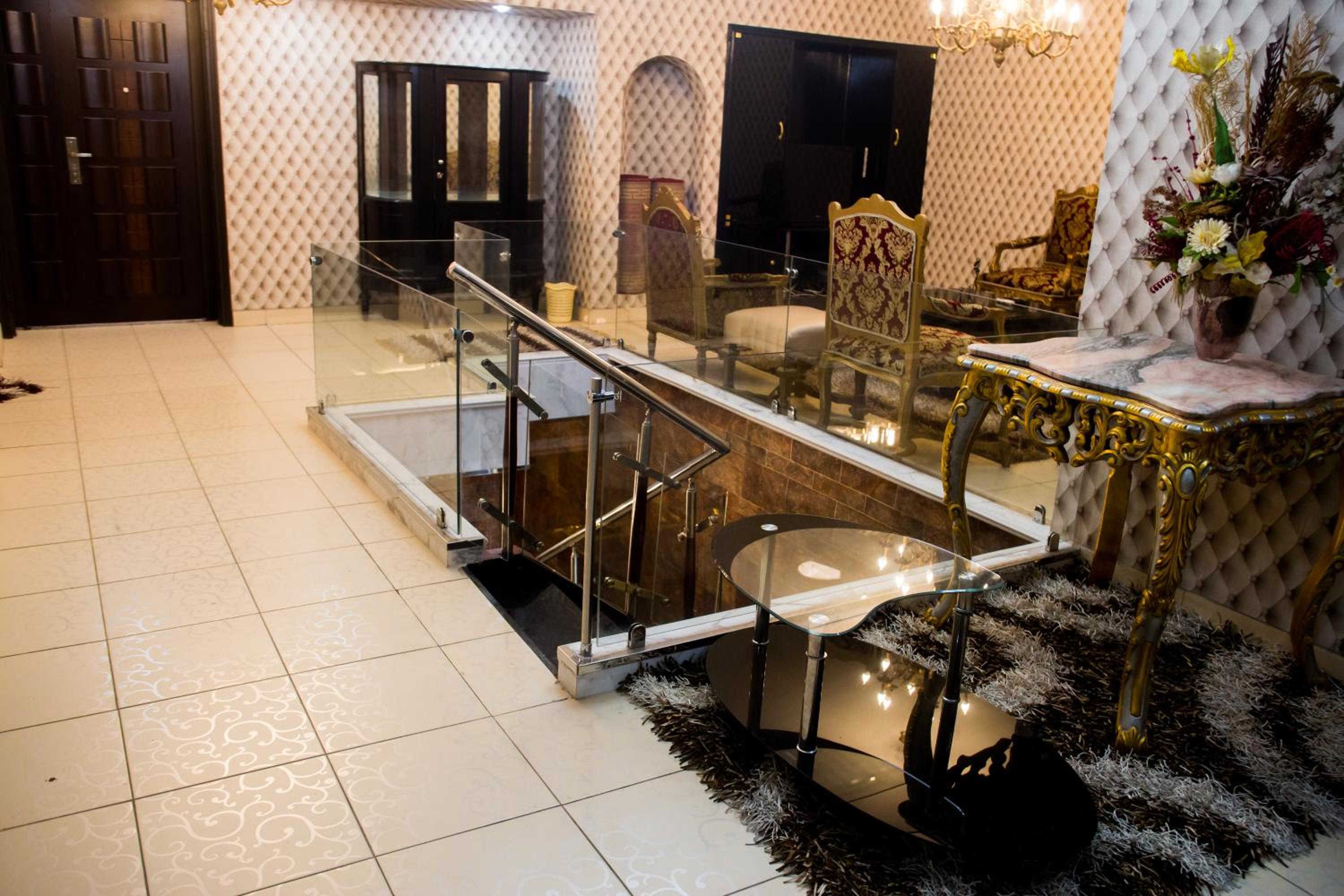 Luxury Duplex penthouse with Full Great Nile view, entire apartment