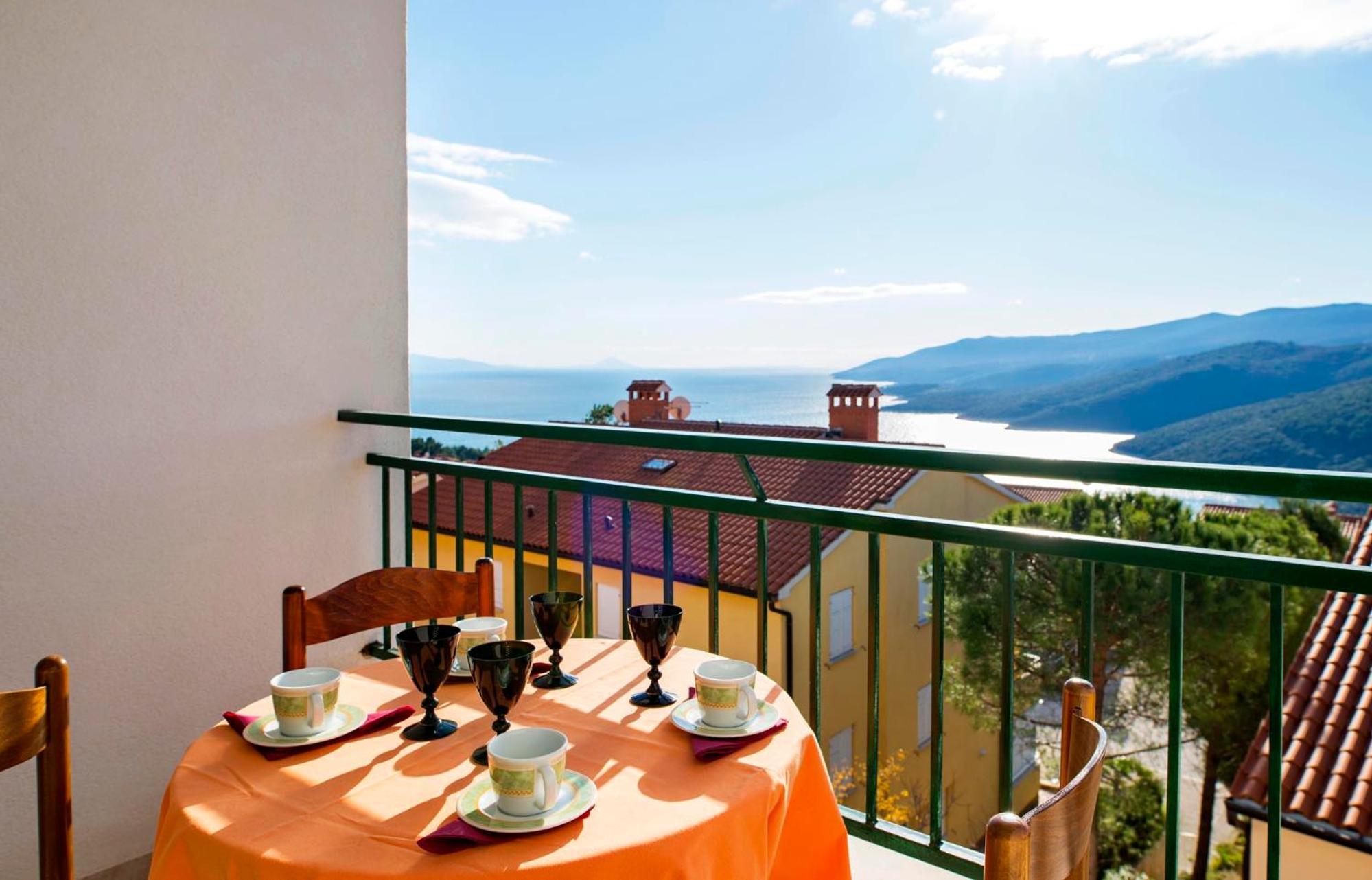 Apartments Eugen 2024 view 4