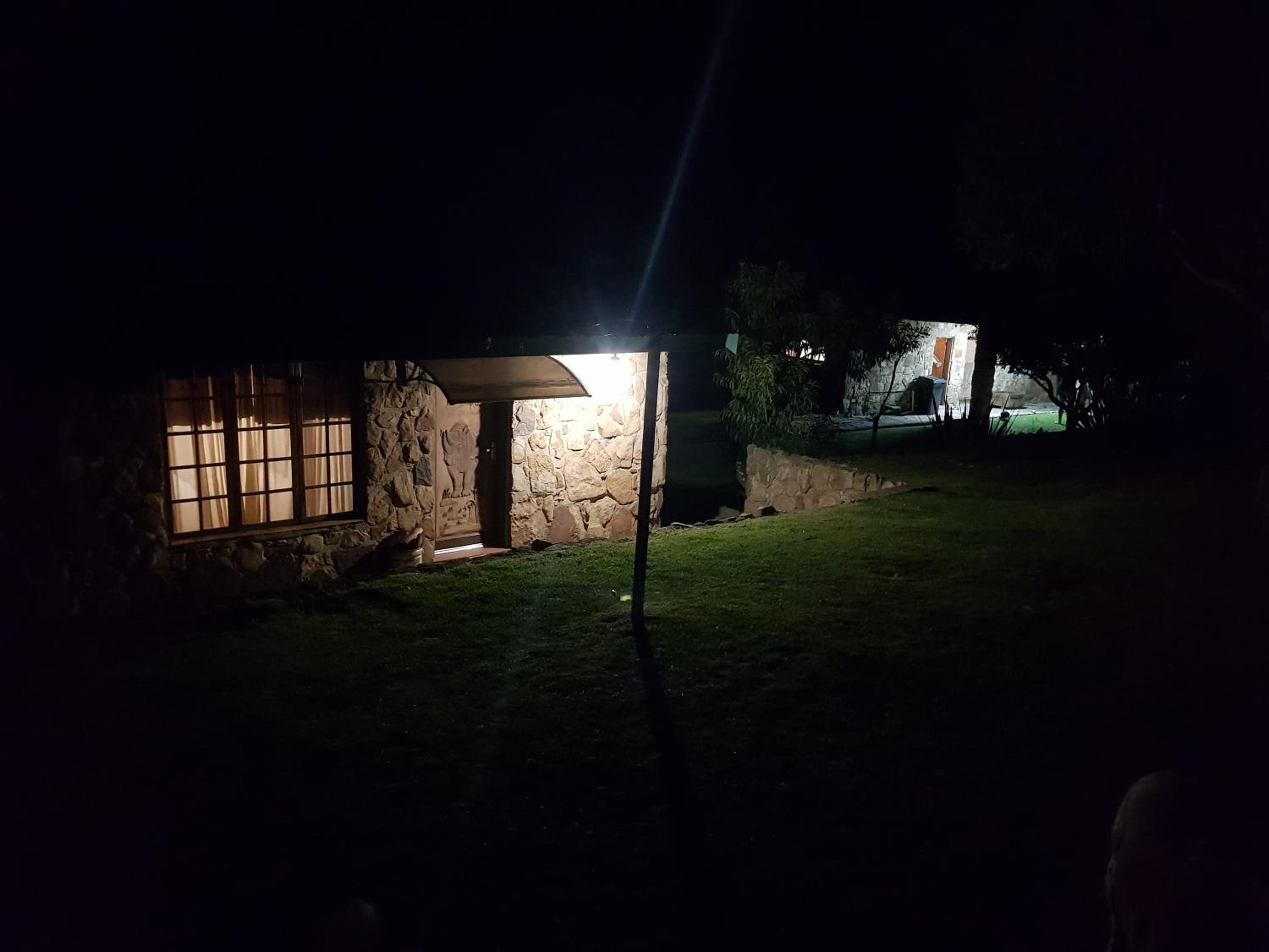 Photo 33