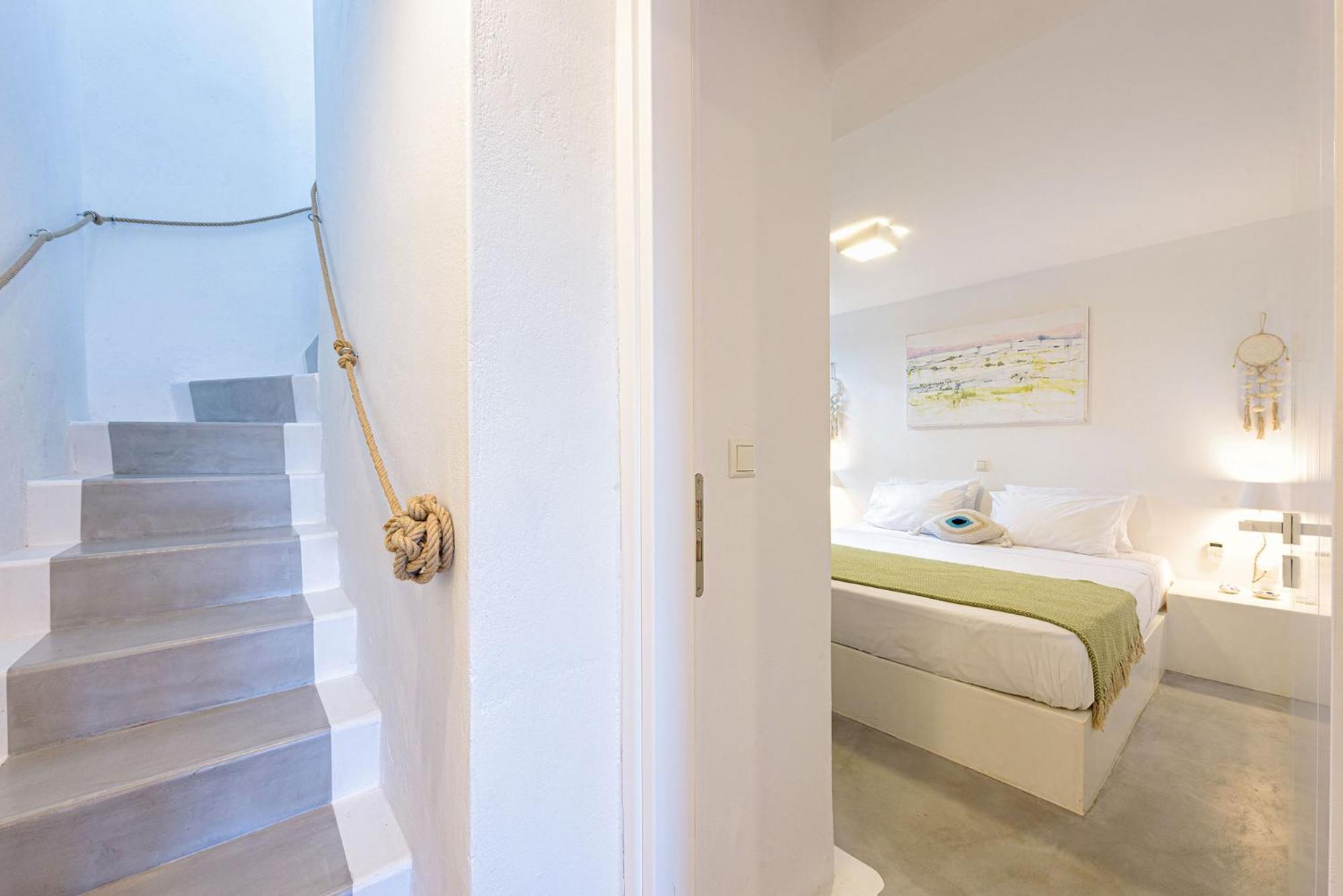 Aithoni (Nightingale) Agioi Anargyroi Beach photo 4