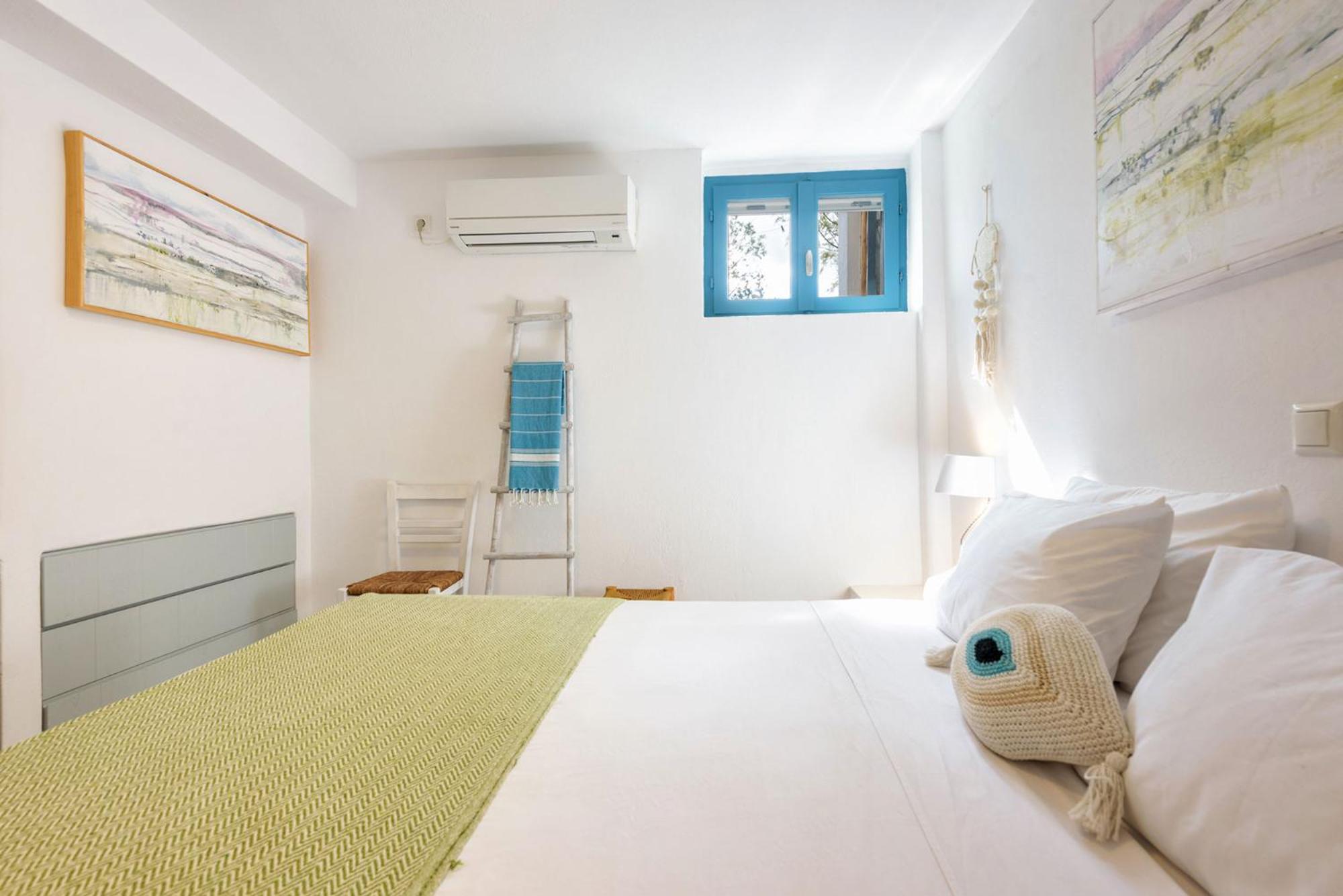 Aithoni (Nightingale) Agioi Anargyroi Beach photo 3