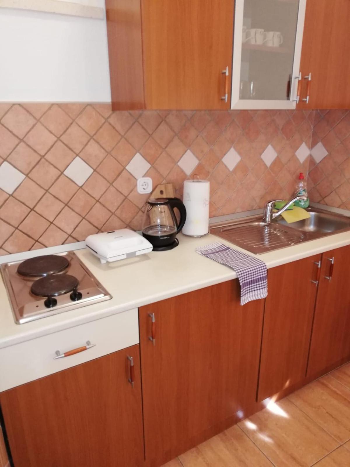 Apartments Leona