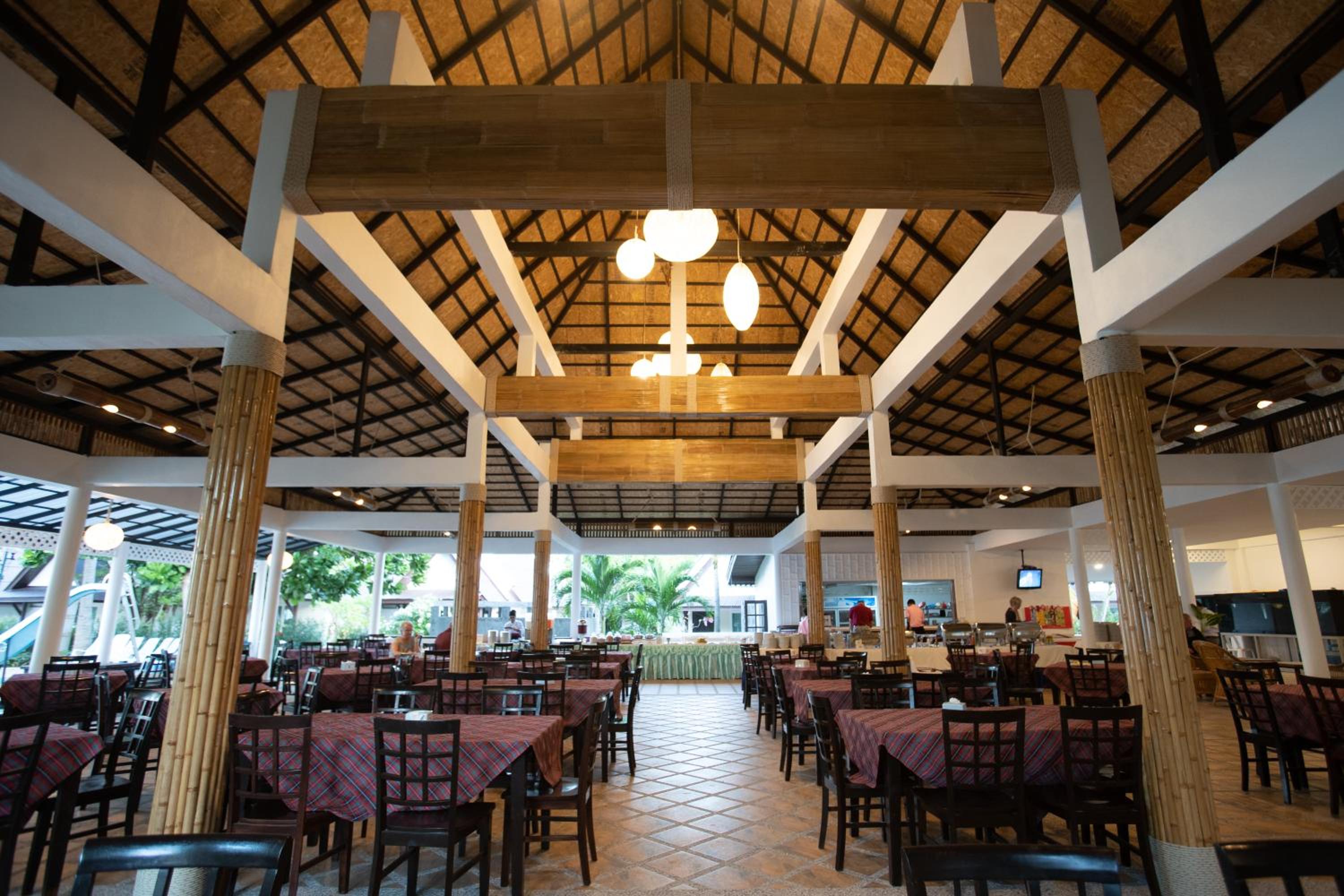 Southern Lanta Resort
