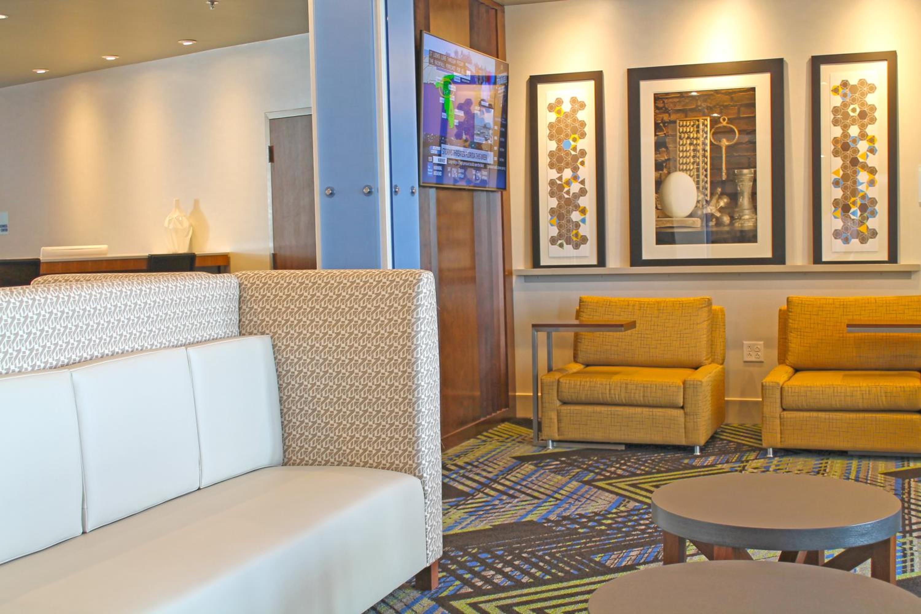 Holiday Inn Express Suites - St. Louis South - I-55, an IHG Hotel - Property Image 58
