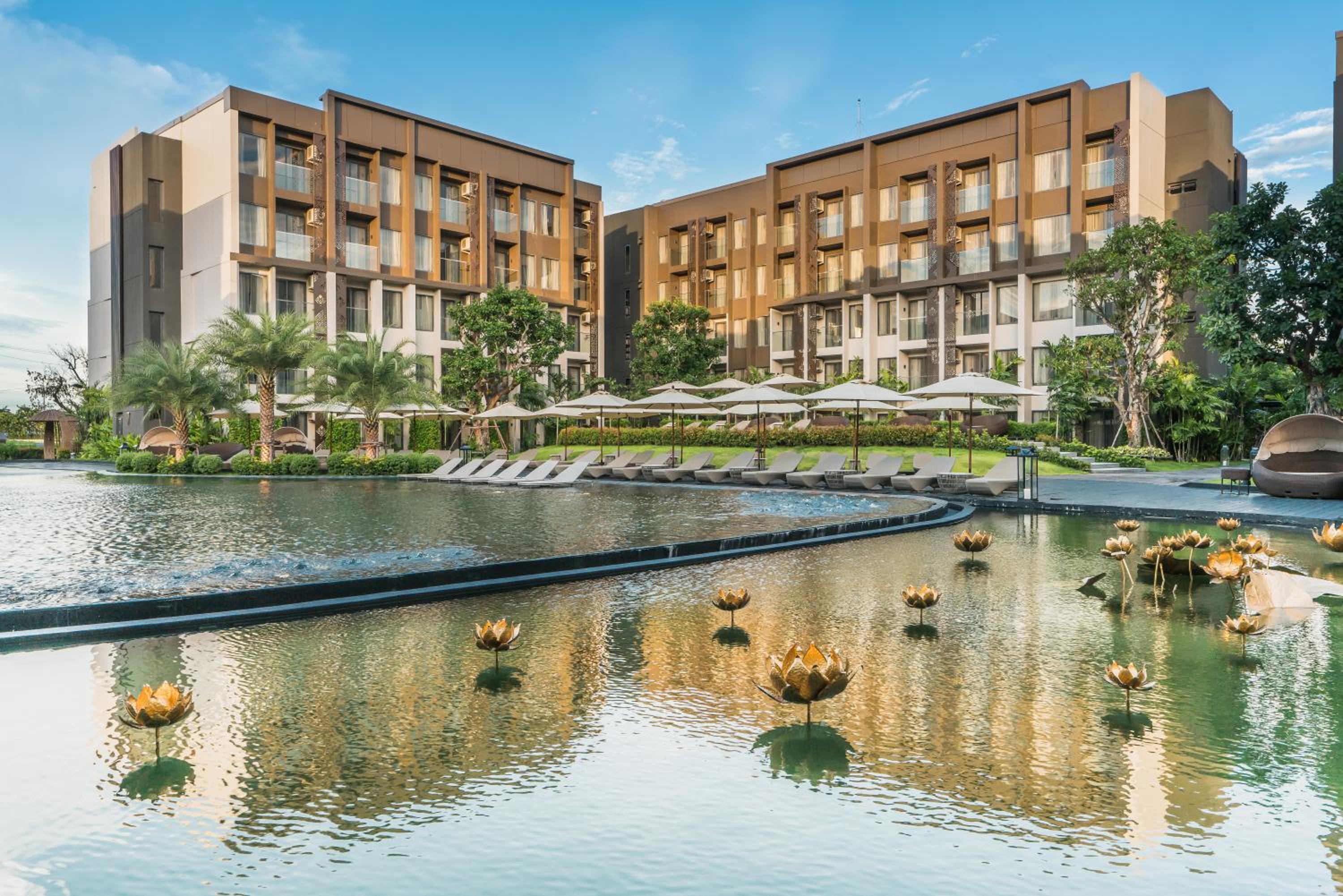 Divalux Resort & Spa Bangkok, Suvarnabhumi Airport 1