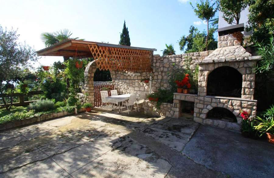 TETA MARIJA view 5