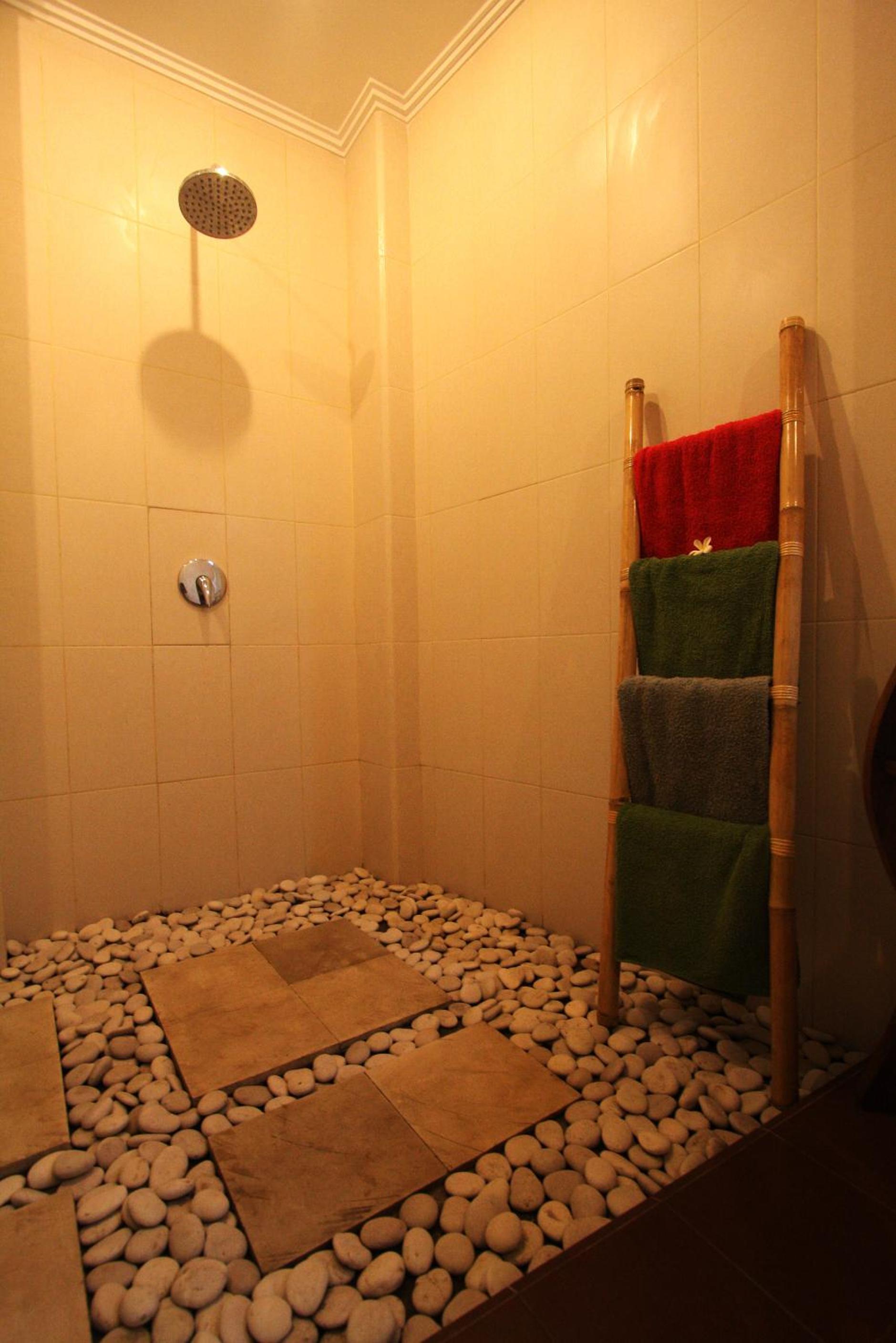 Photo 46