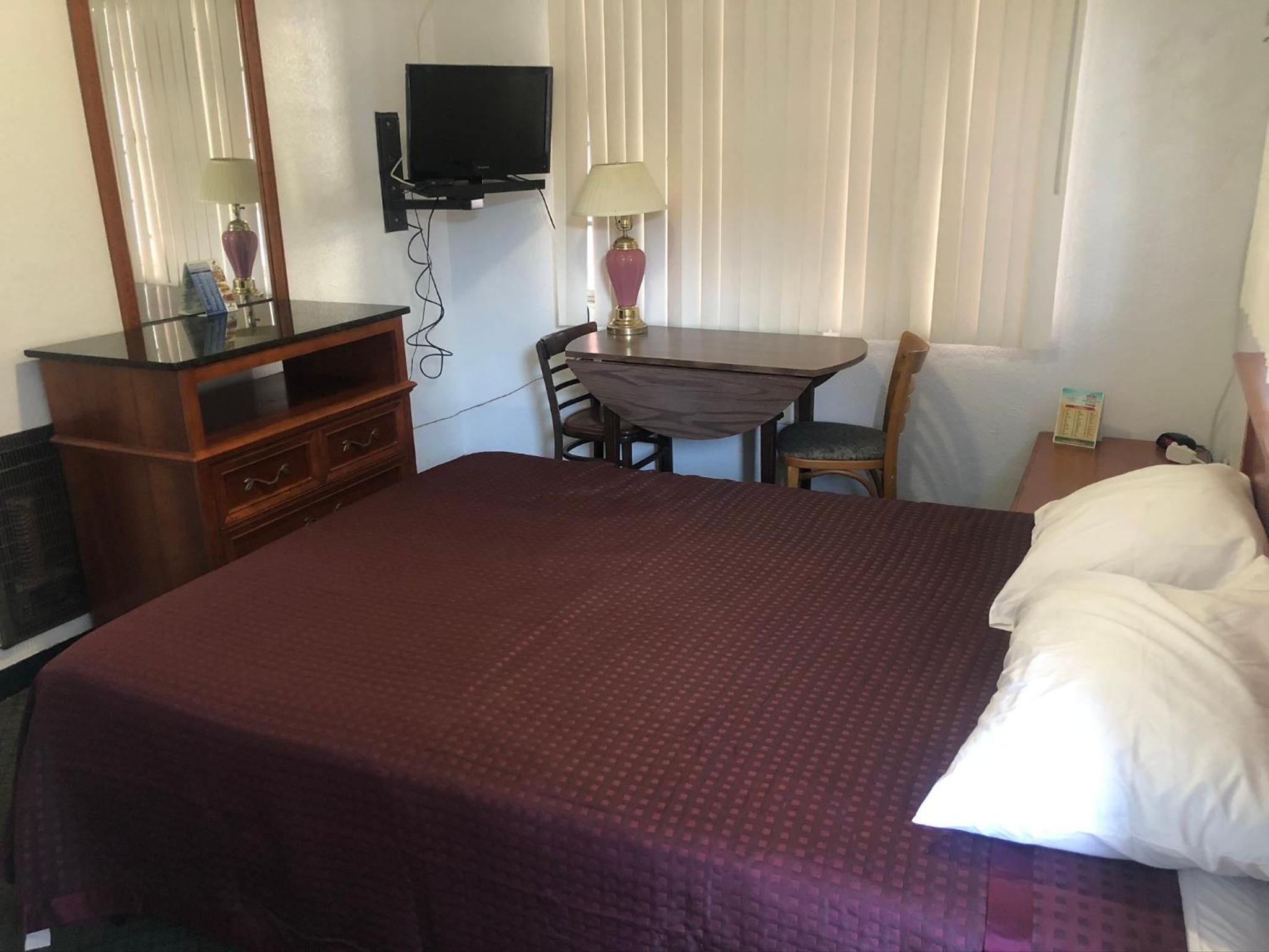 Sunrise Resort Motel South