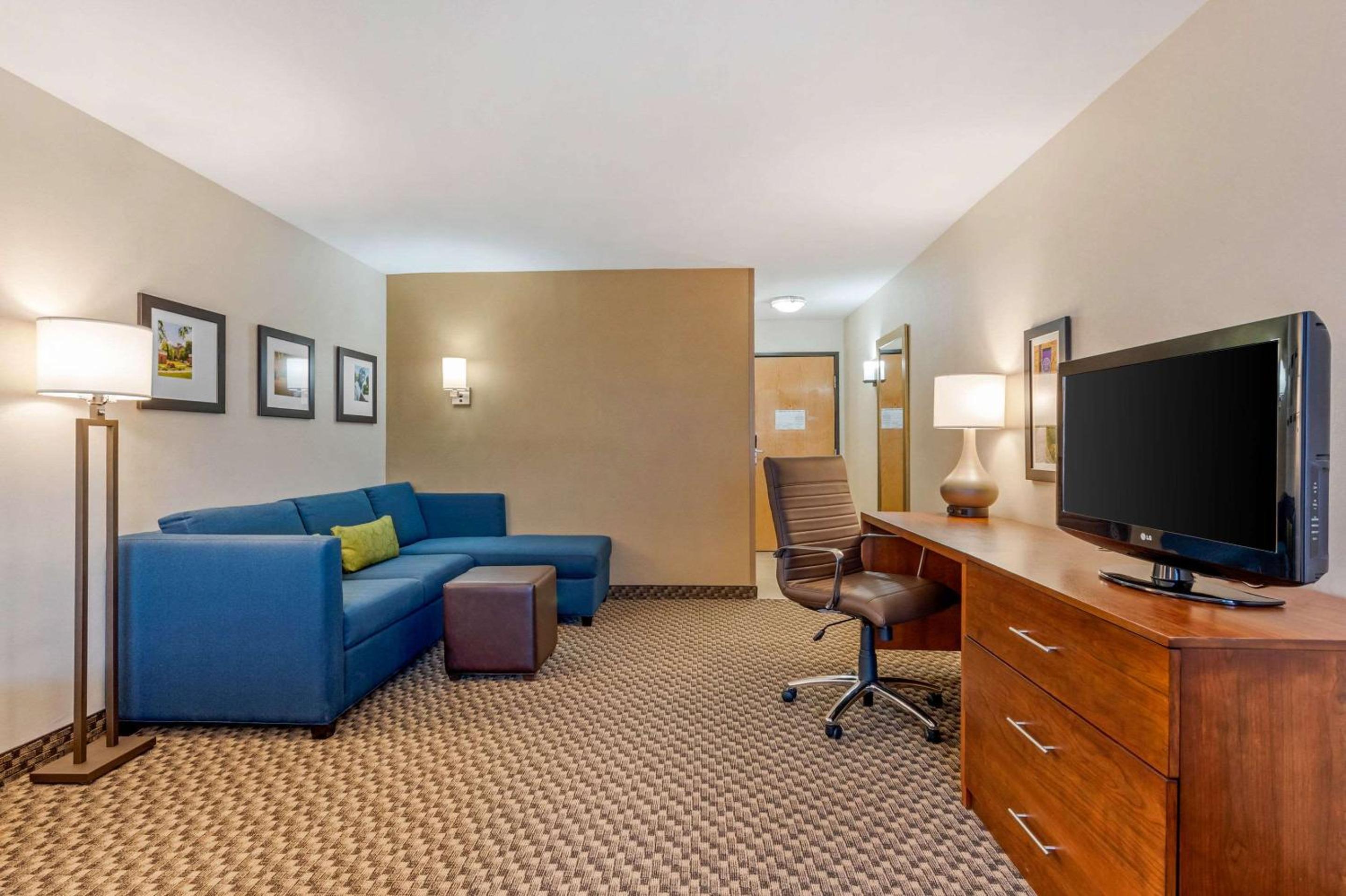 Comfort Inn & Suites near Route 66, Zdjęcie 21