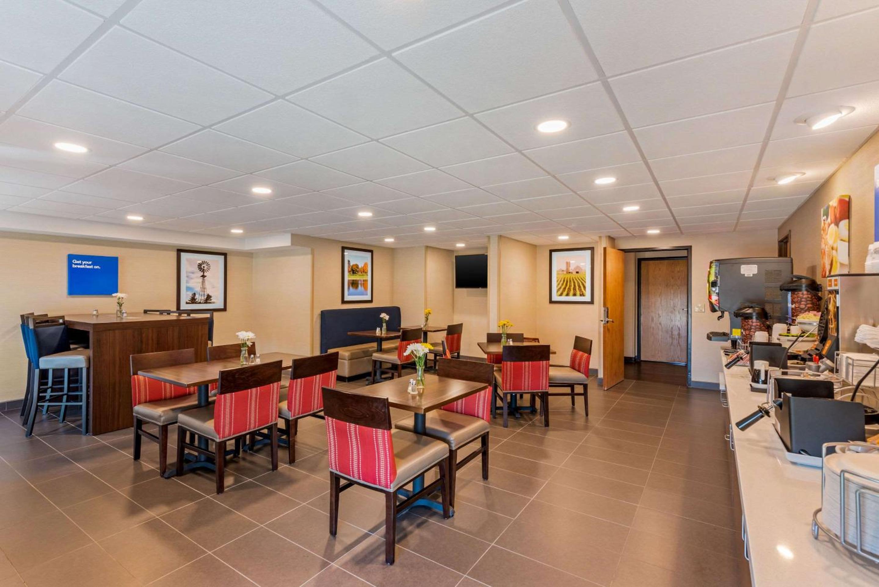 Comfort Inn & Suites near Route 66, Zdjęcie 42