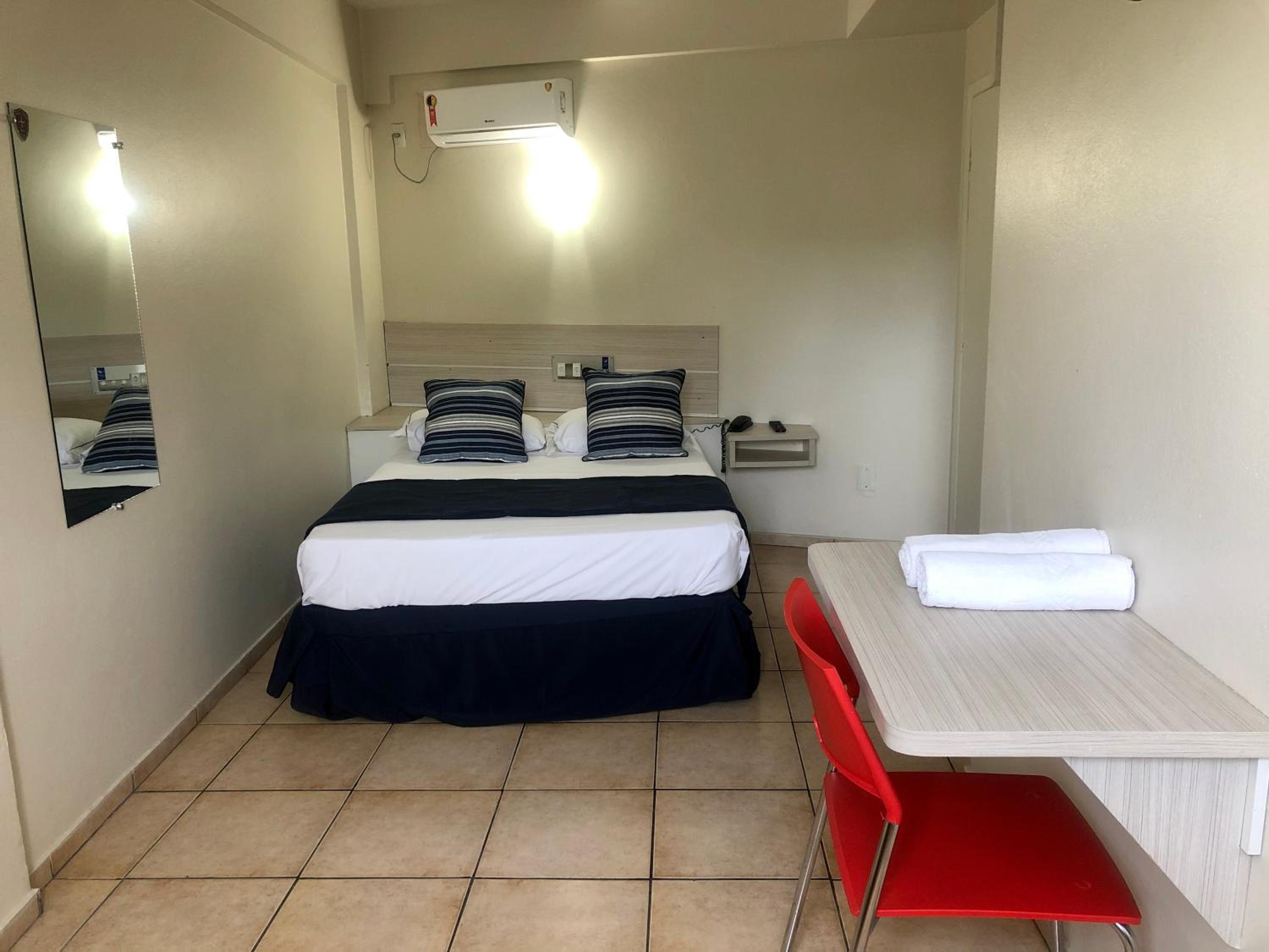 Hotel Marjaí, hotel de 3 estrellas en Itajaí