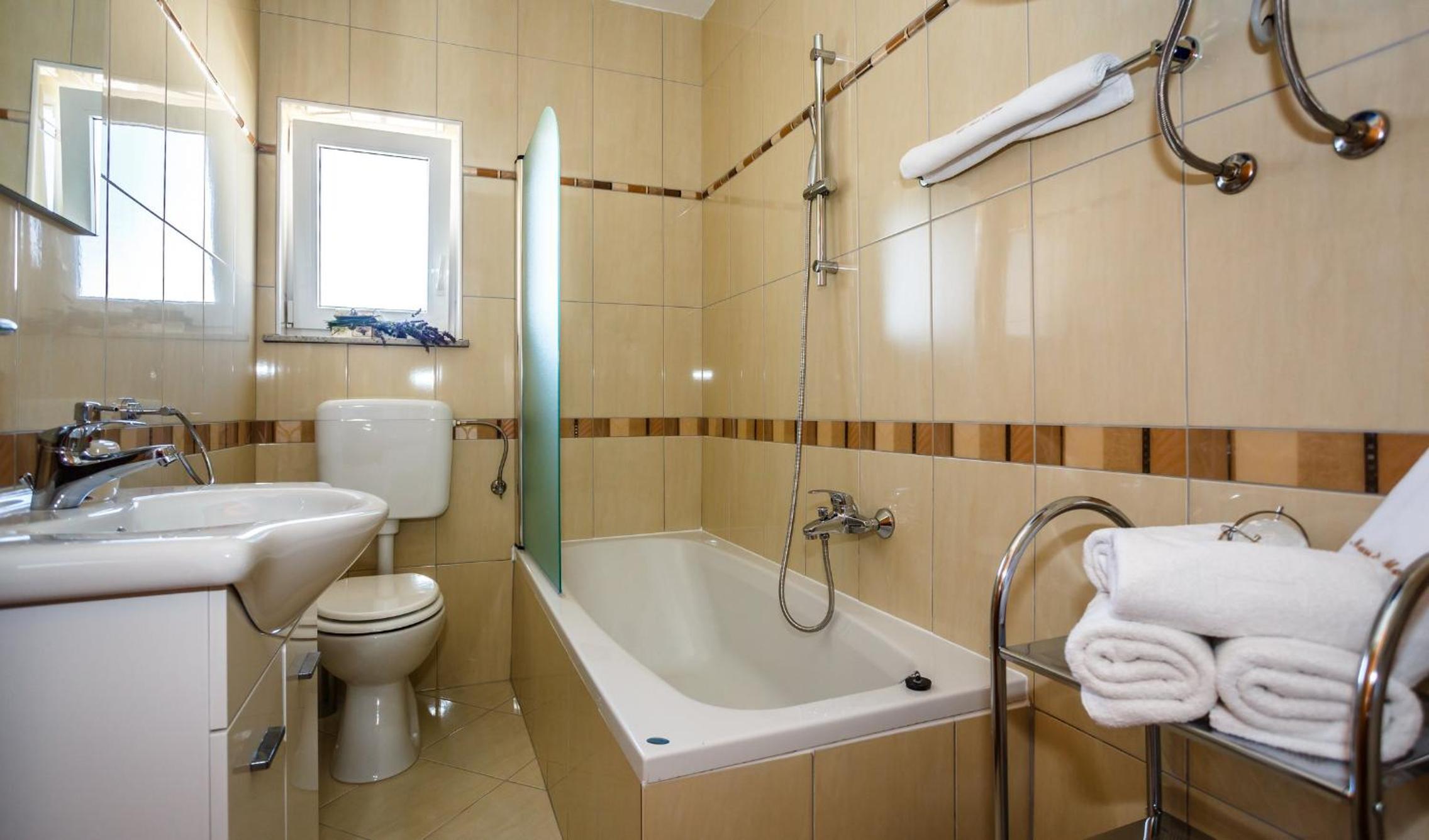 Mare & Mons Seafront Apartments
