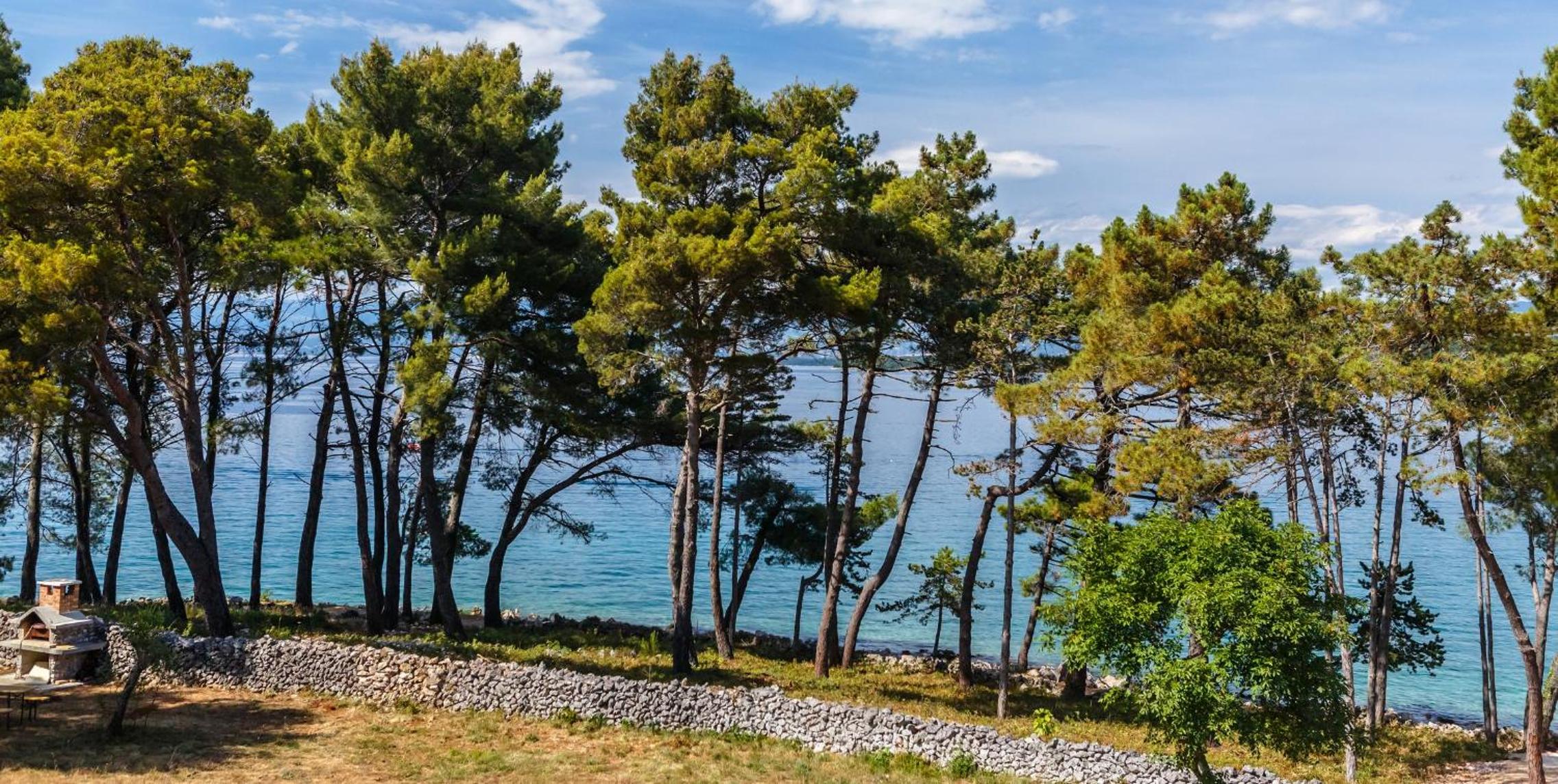 Mare & Mons Seafront Apartments