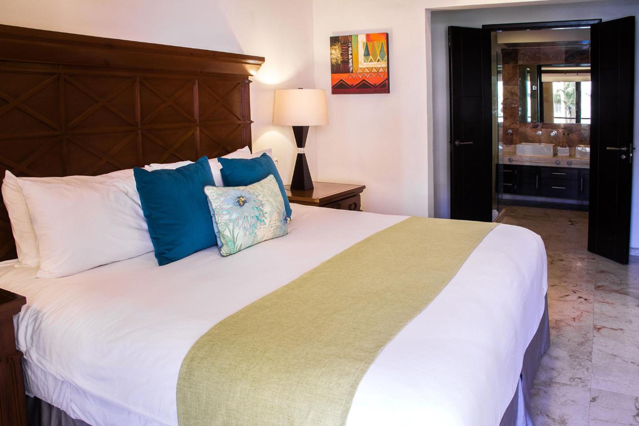 Seastyle decoration ocean view 2 bedroom at ELFARO by DPM