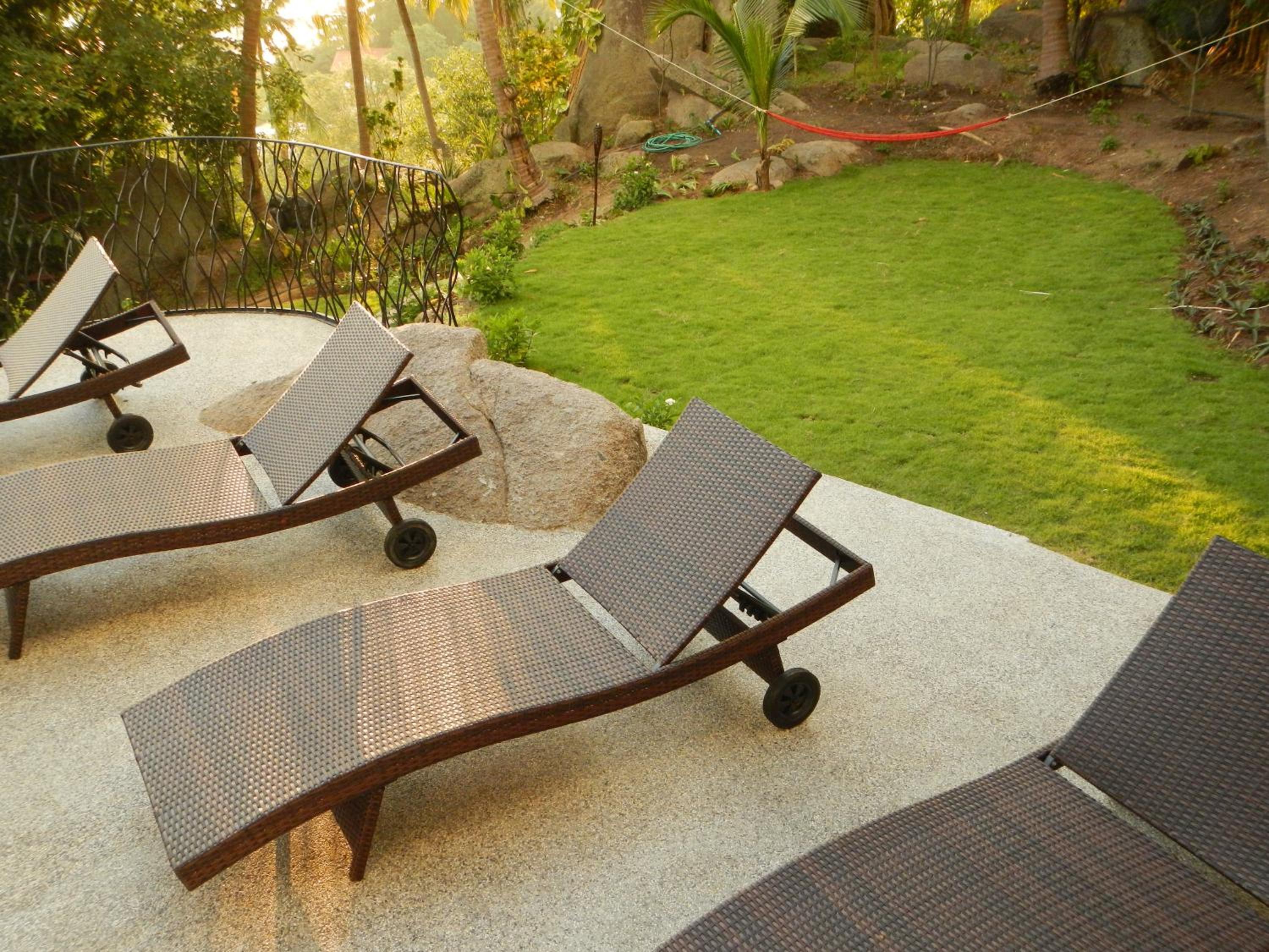 Monkey Flower Villas