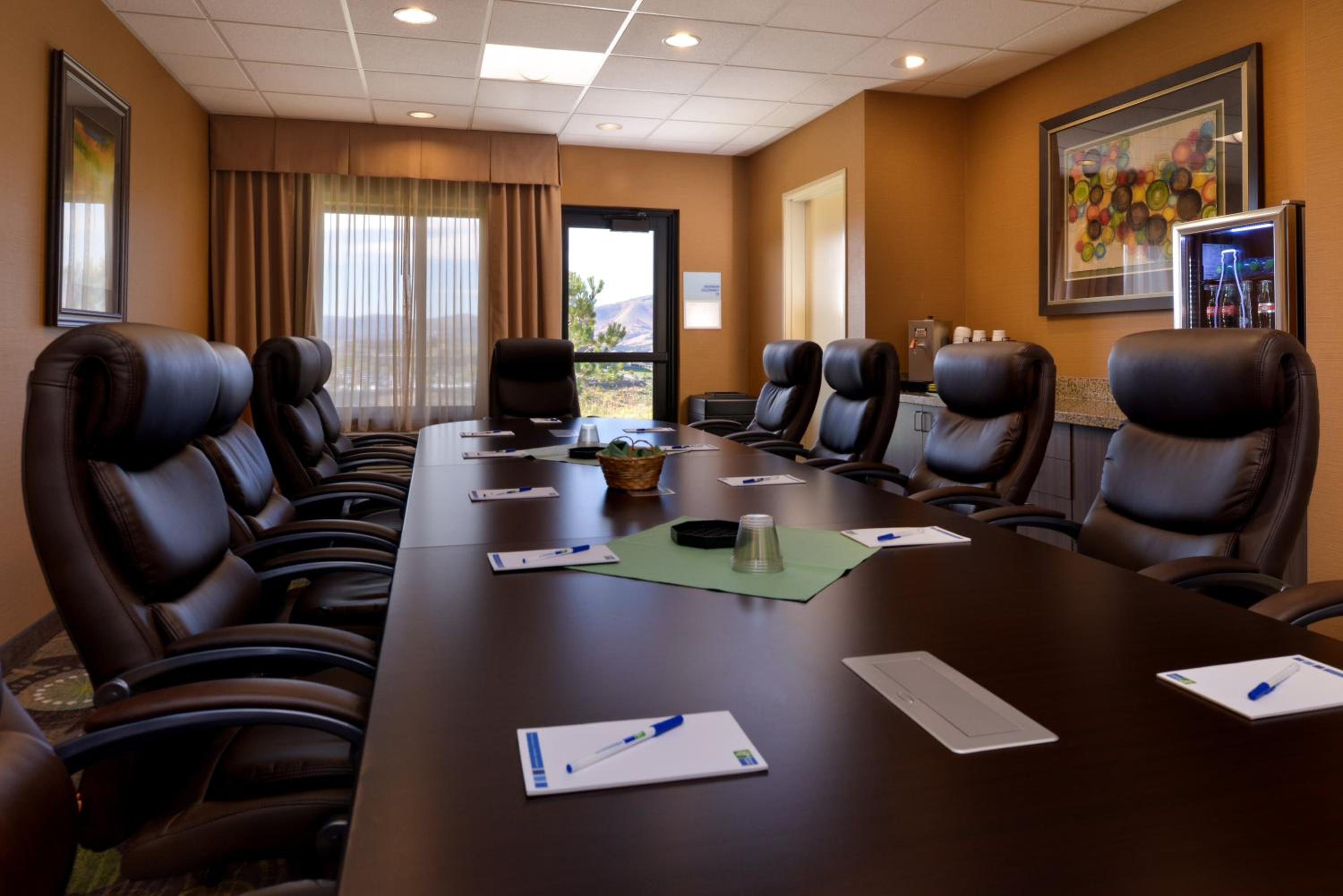 Pocatello Vacations - Holiday Inn Express Pocatello, an IHG Hotel - Property Image 9