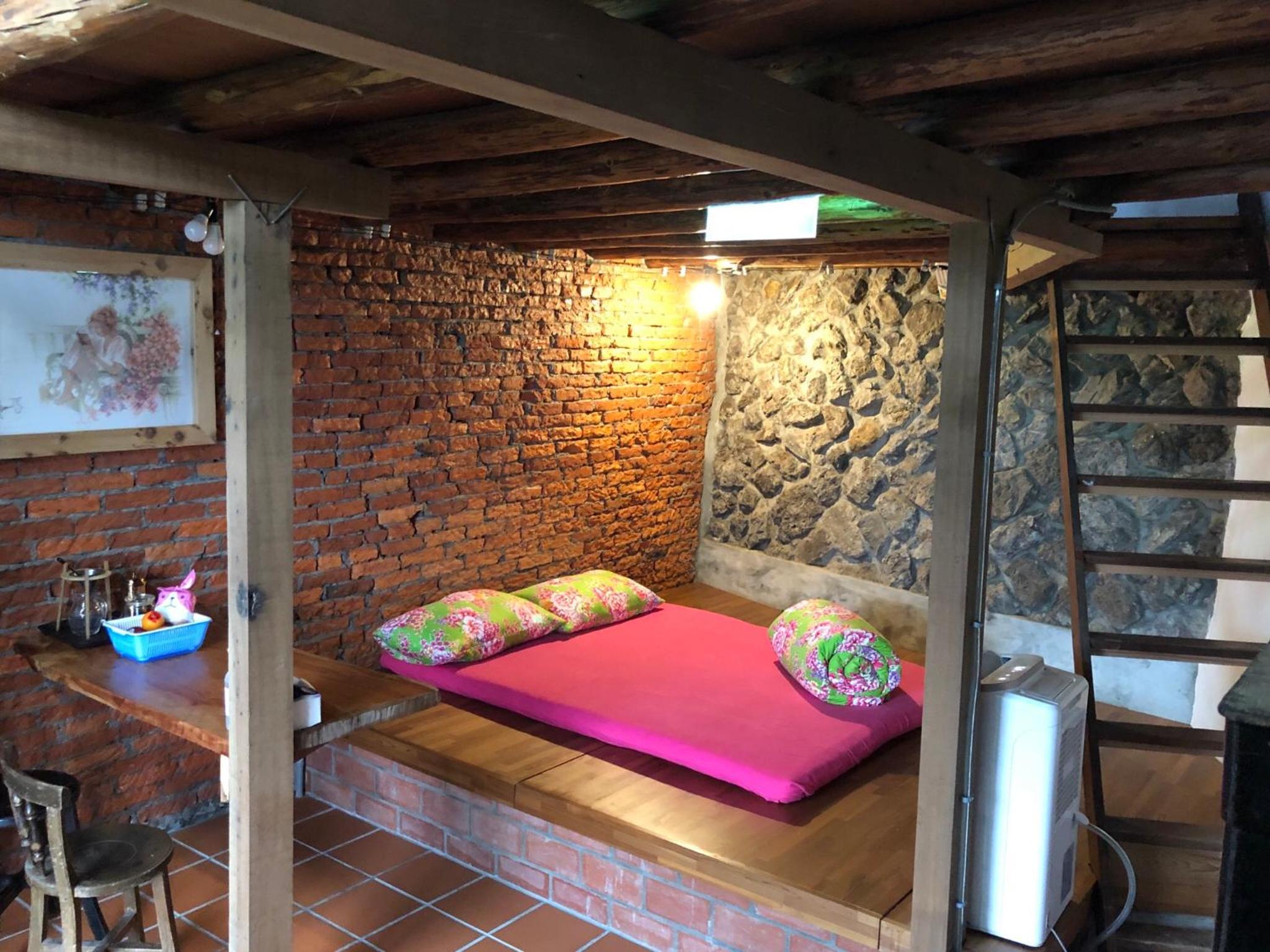 Jiufen Xiaomei Meow Seaview Homestay view 3