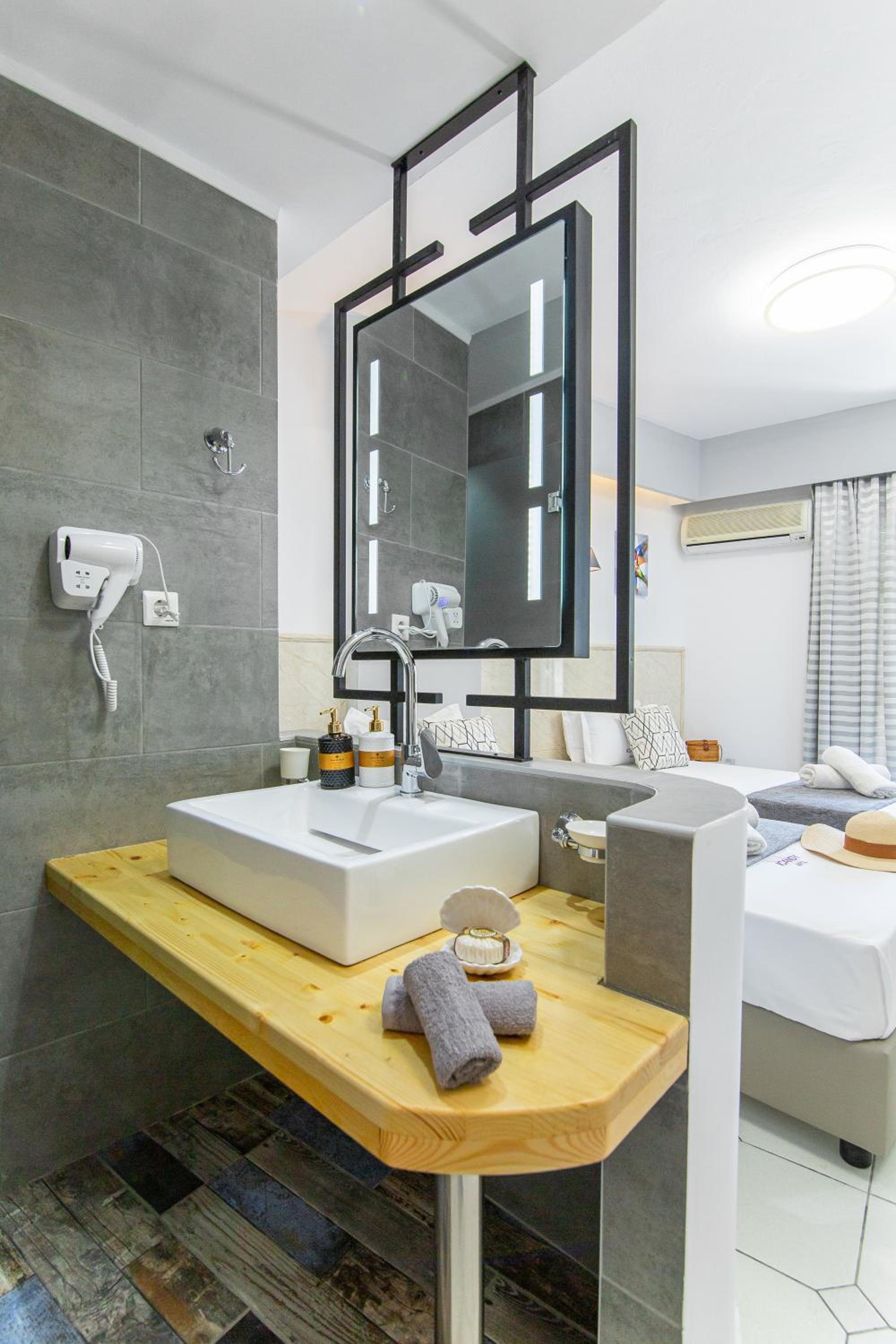 Malia Vacations - ICandy Sol - Property Image 2