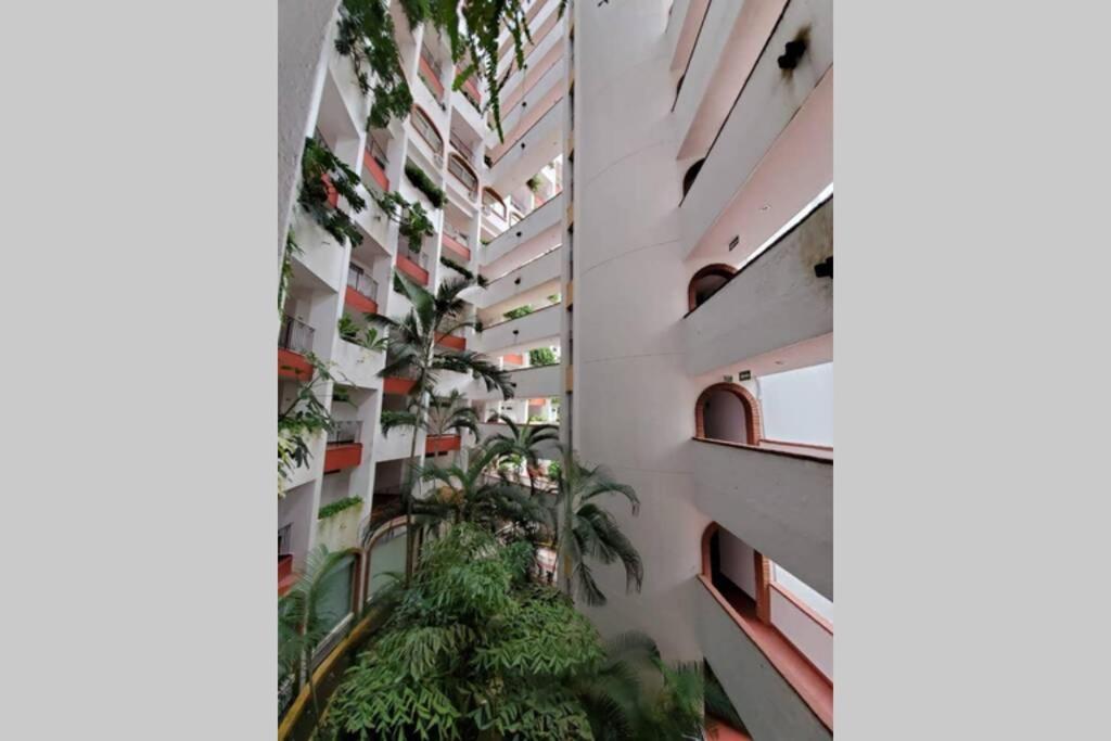 Hotel Estudio Condominio, Girasol Sur, 510 - Image 1