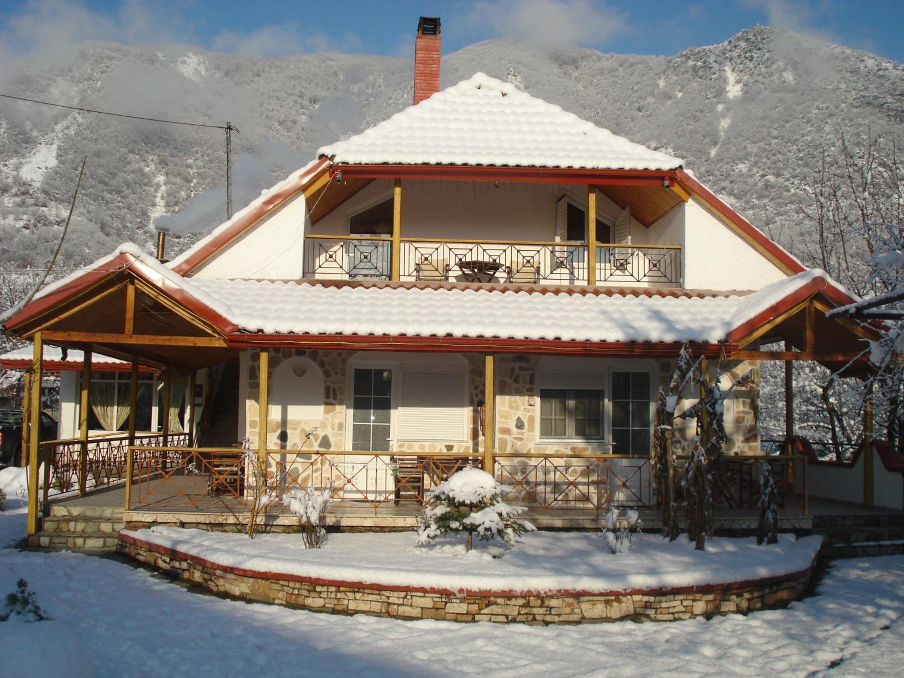 Photo 10