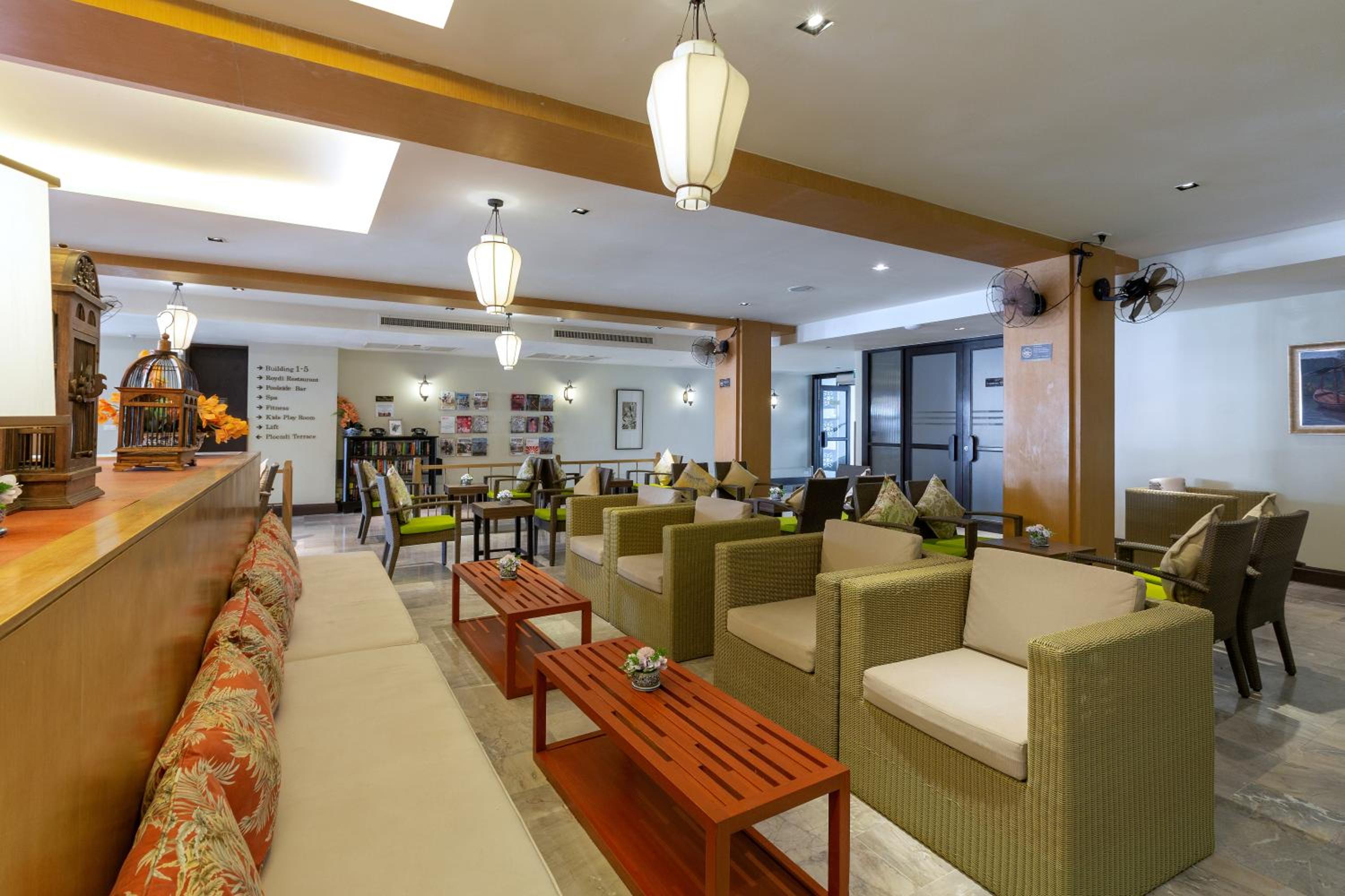lounge