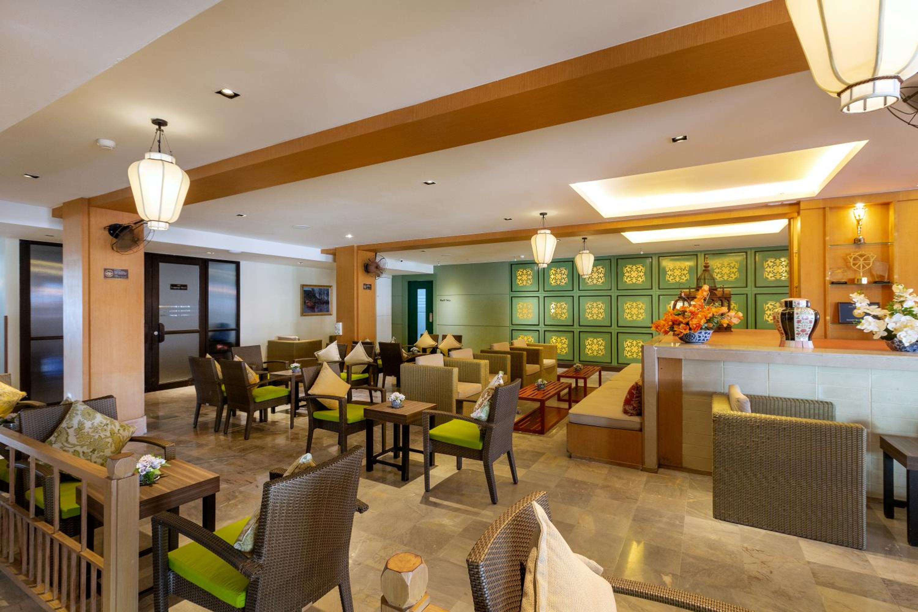 lounge