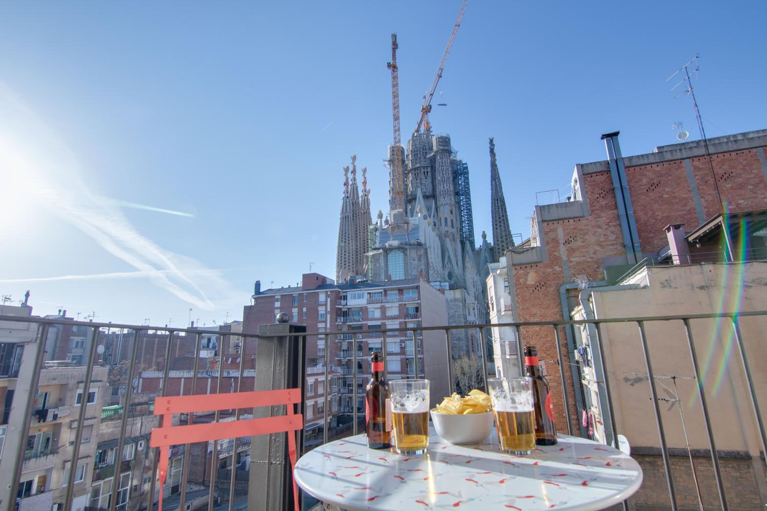 LucasLand Apartments Barcelona
