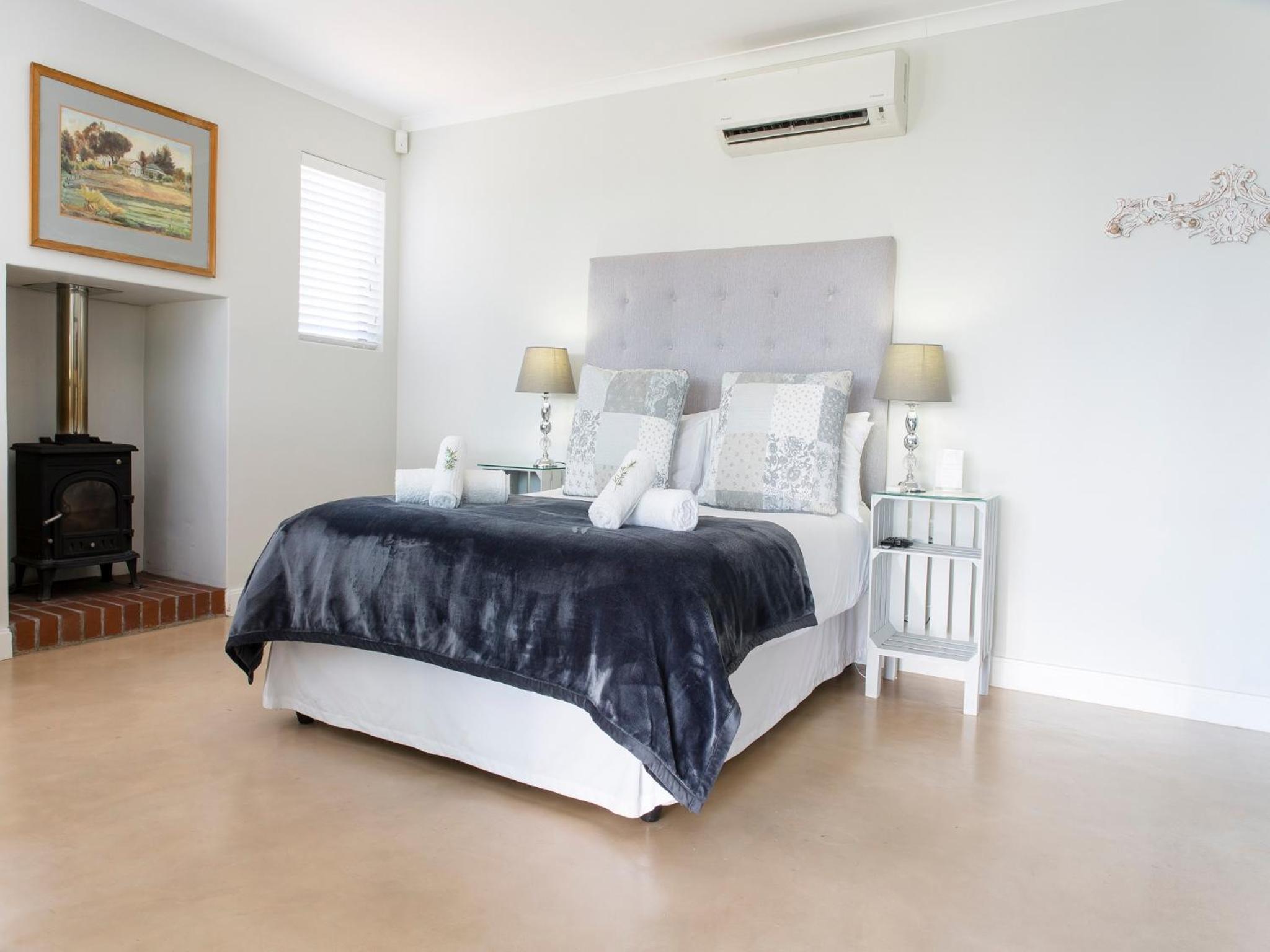 401 Rozendal Cottages