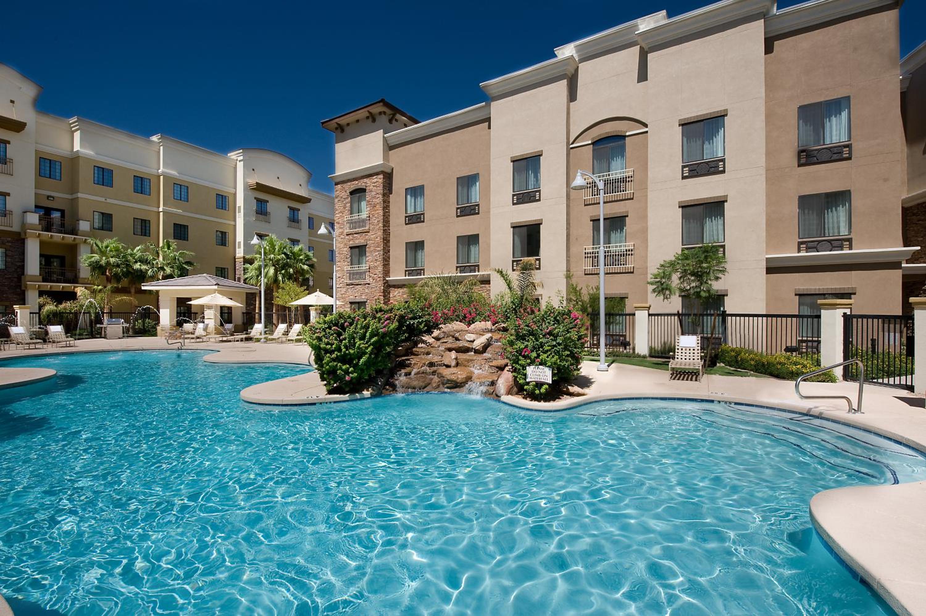 Glendale Vacations - Holiday Inn Express  Suites Phoenix Glendale Dist, an IHG Hotel - Property Image 11