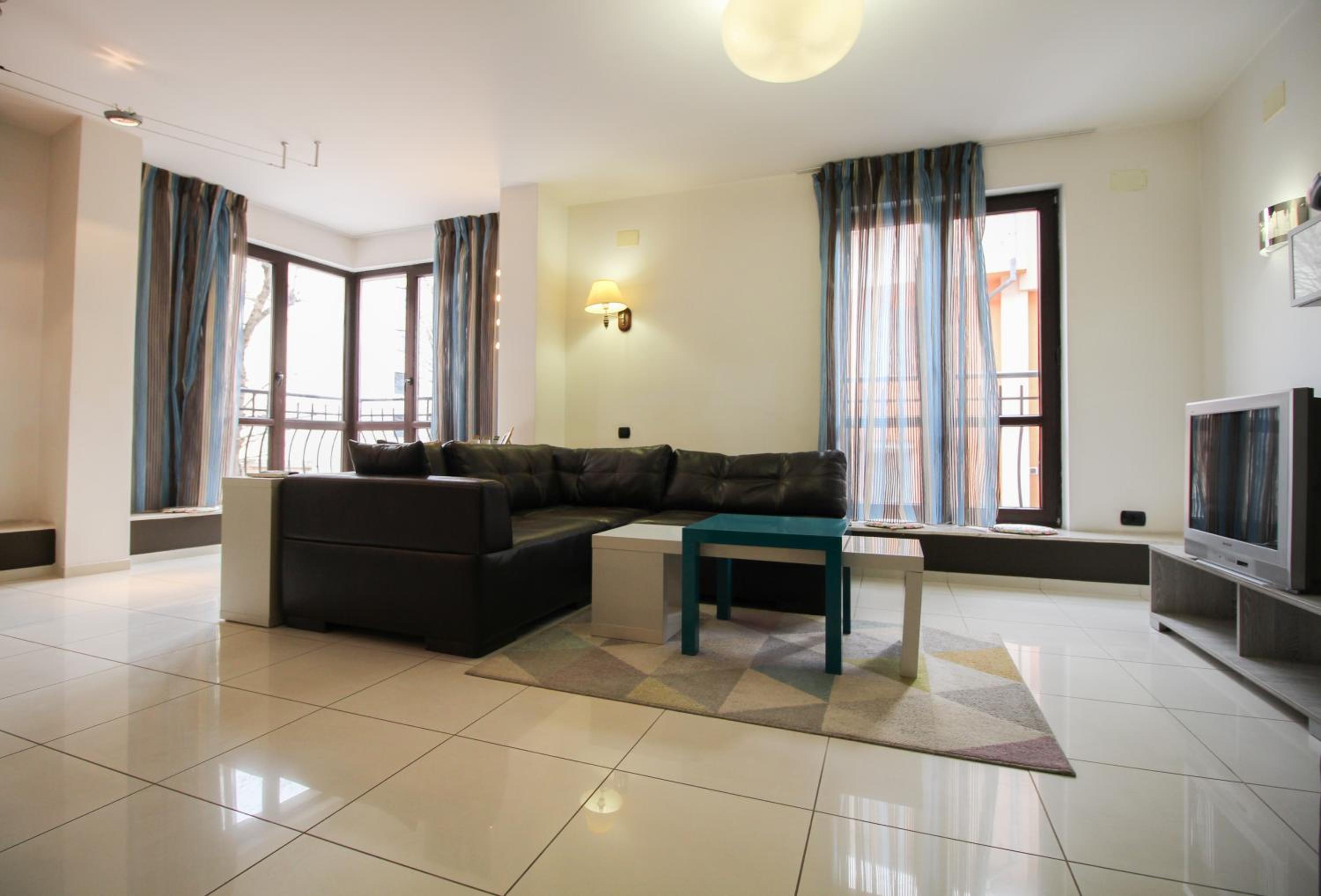 Trendy & Deluxe Apartment by Flat Mаnager view 5
