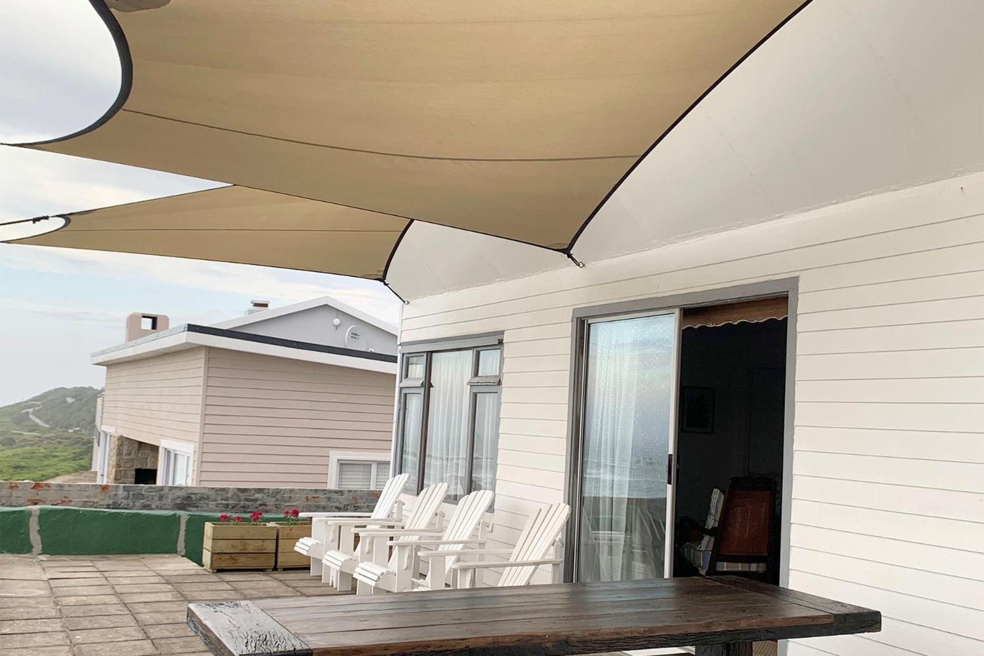 Rus & Roes Beach Home view 4