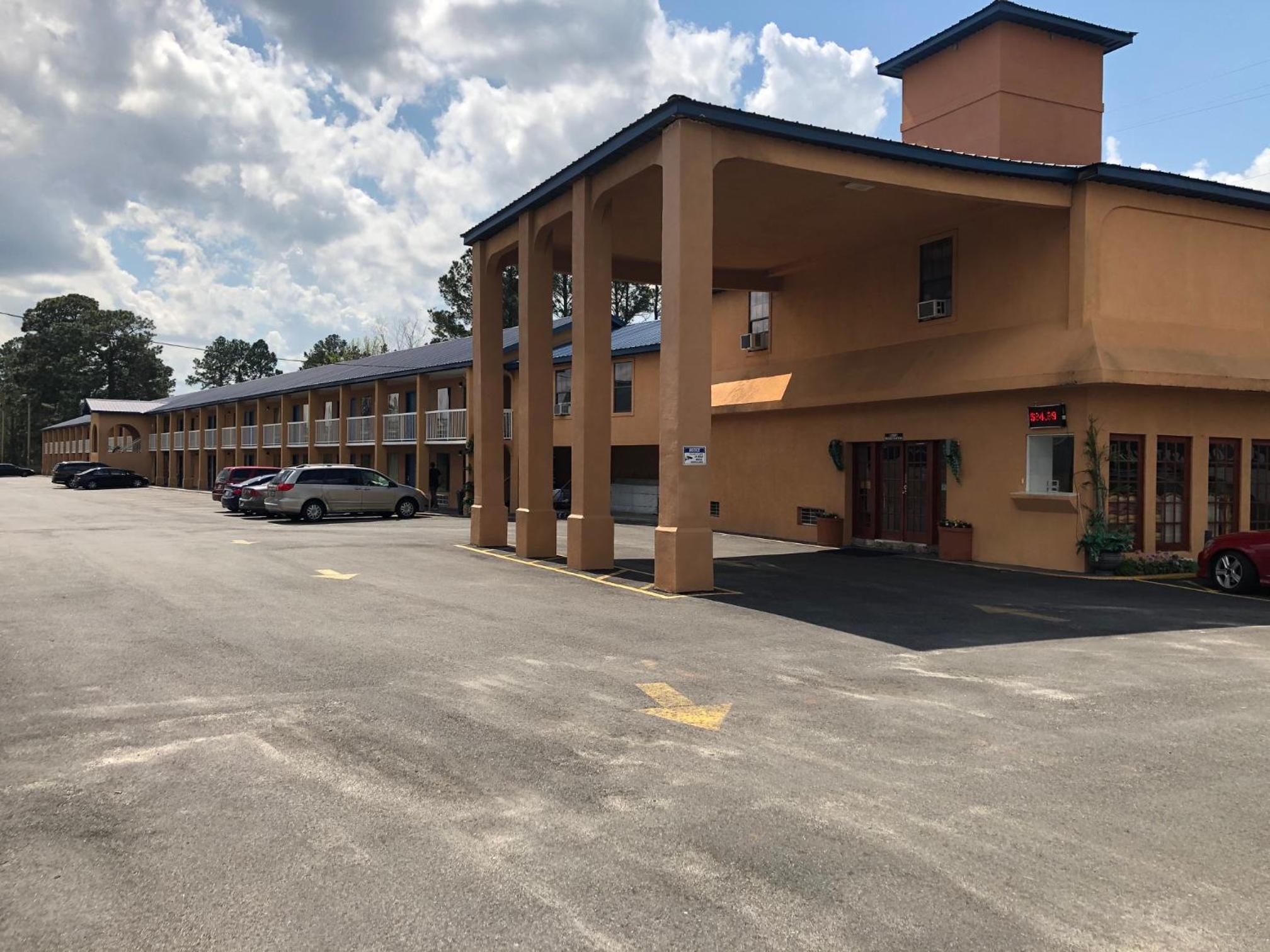 Capital inn