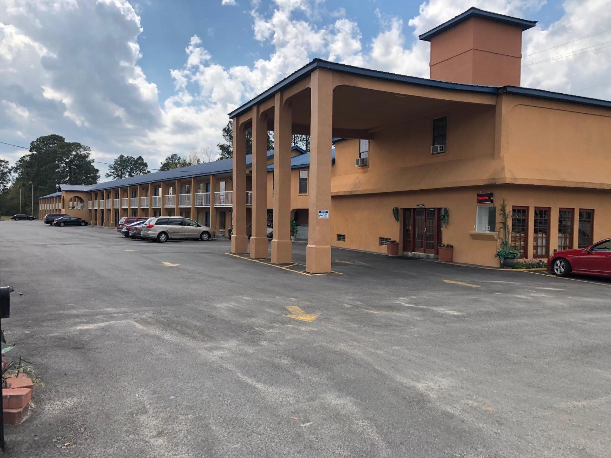 Capital inn