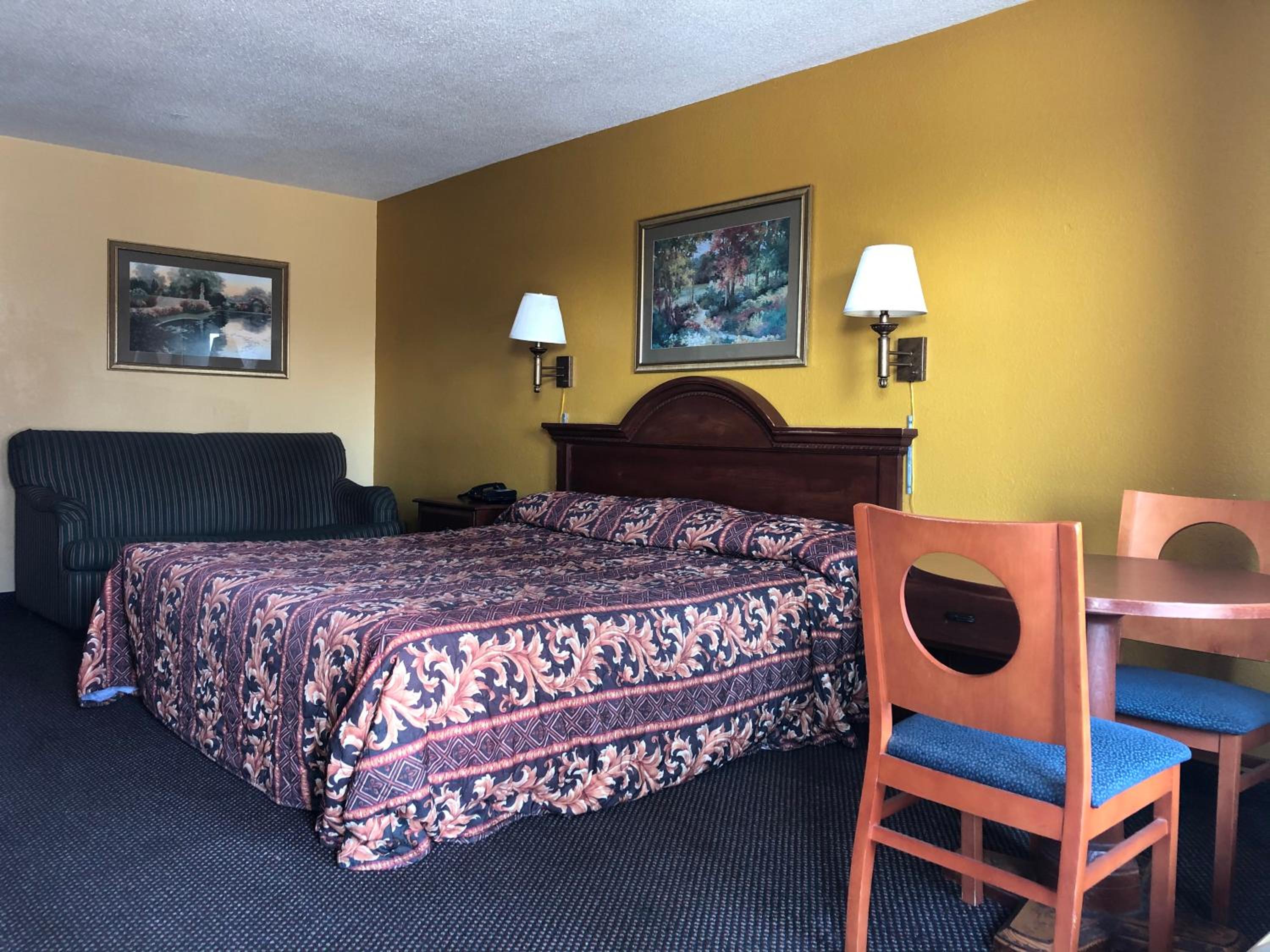 Cordele Vacations - Capital inn - Property Image 5