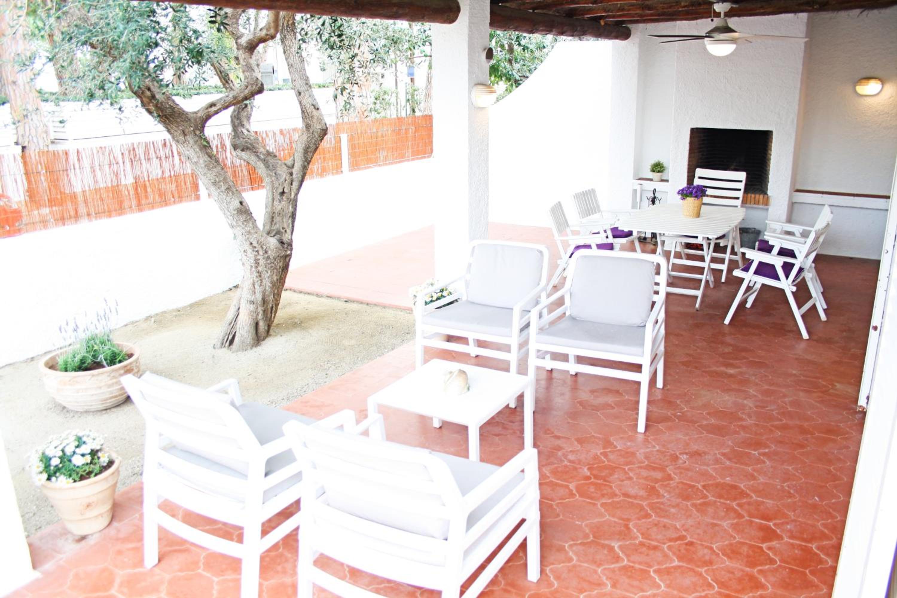 Cozy marine & spa villa view 2