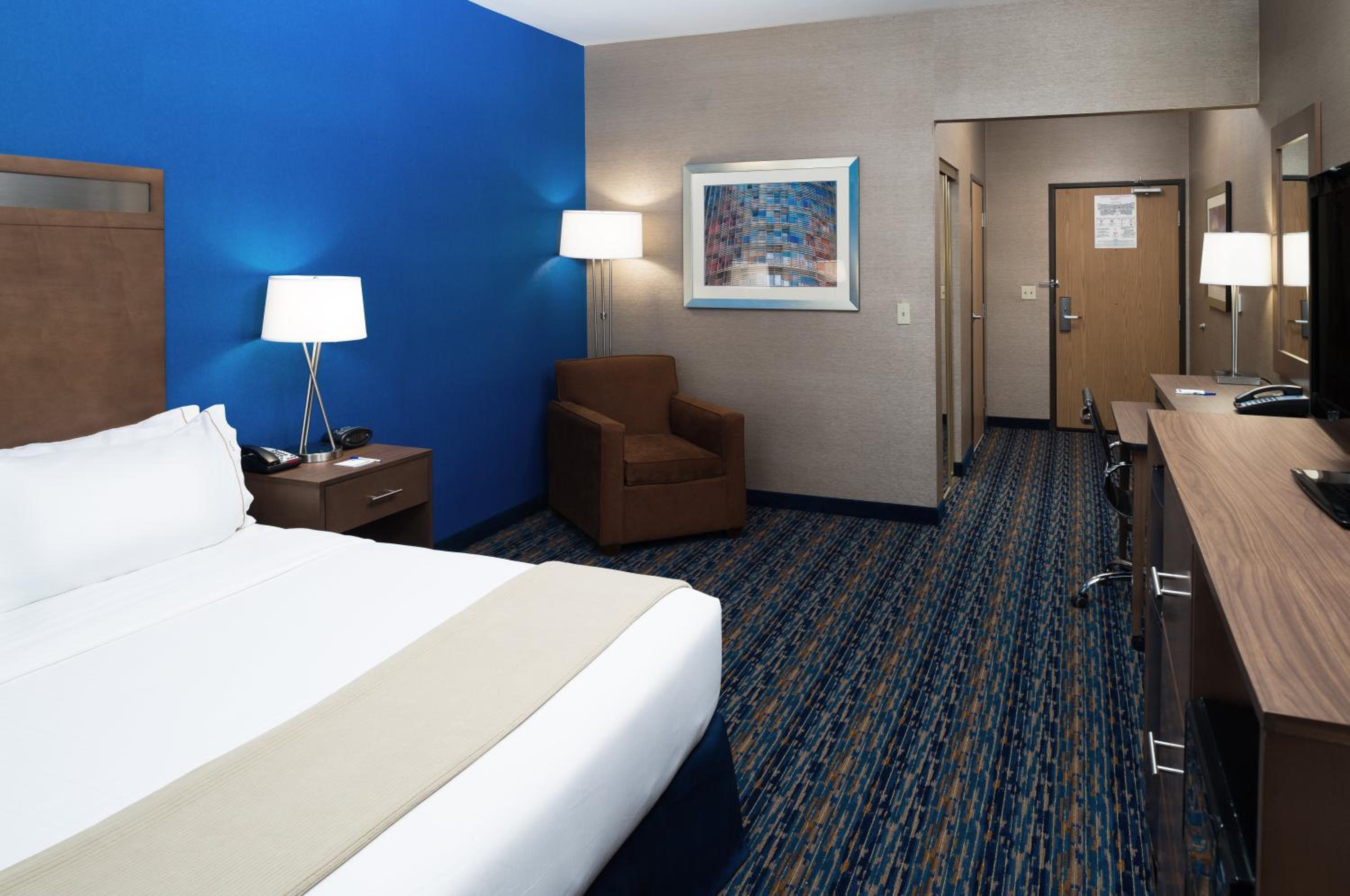 Holiday Inn Express Rocklin - Galleria Area, an IHG Hotel - Property Image 8
