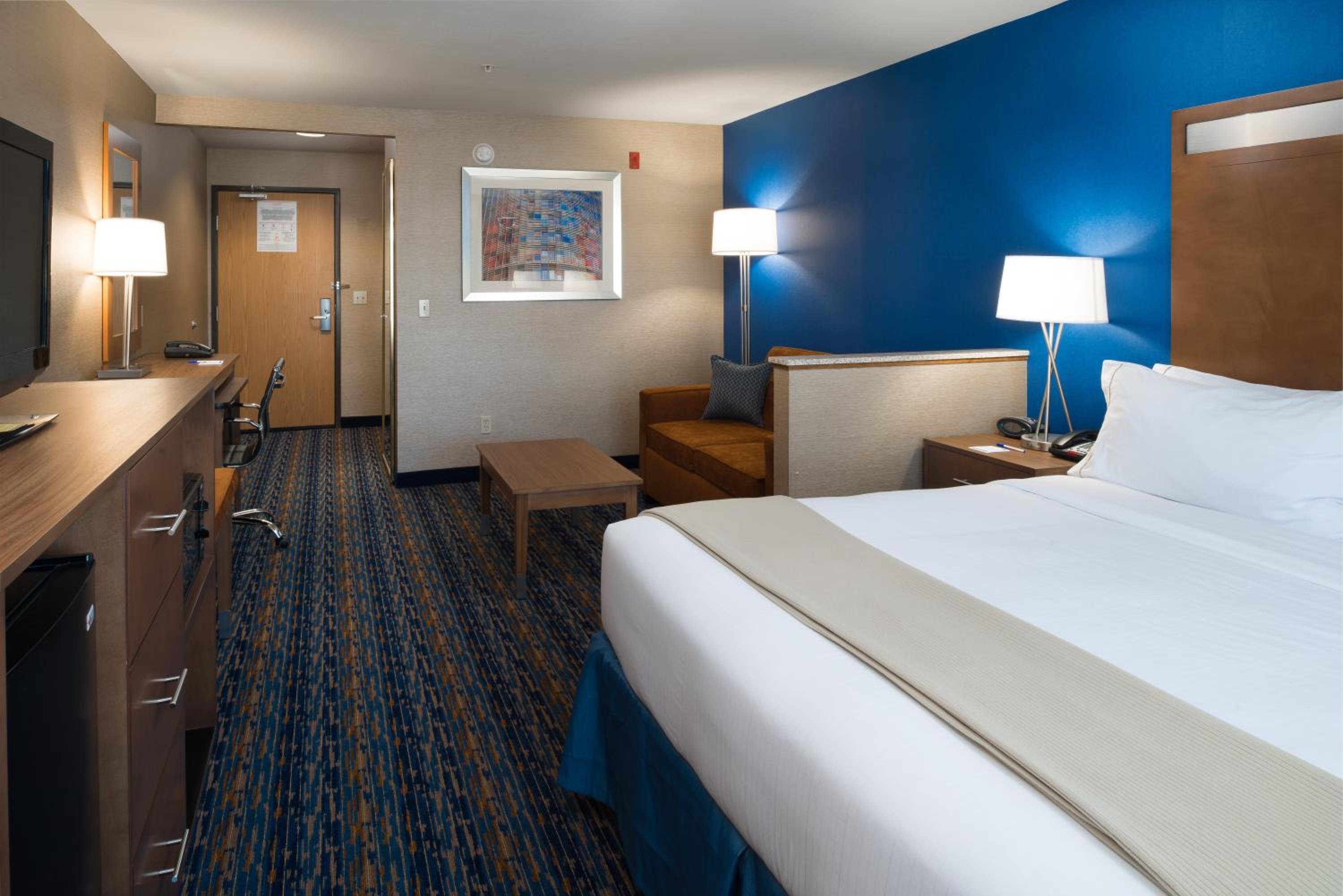 Holiday Inn Express Rocklin - Galleria Area, an IHG Hotel - Property Image 7