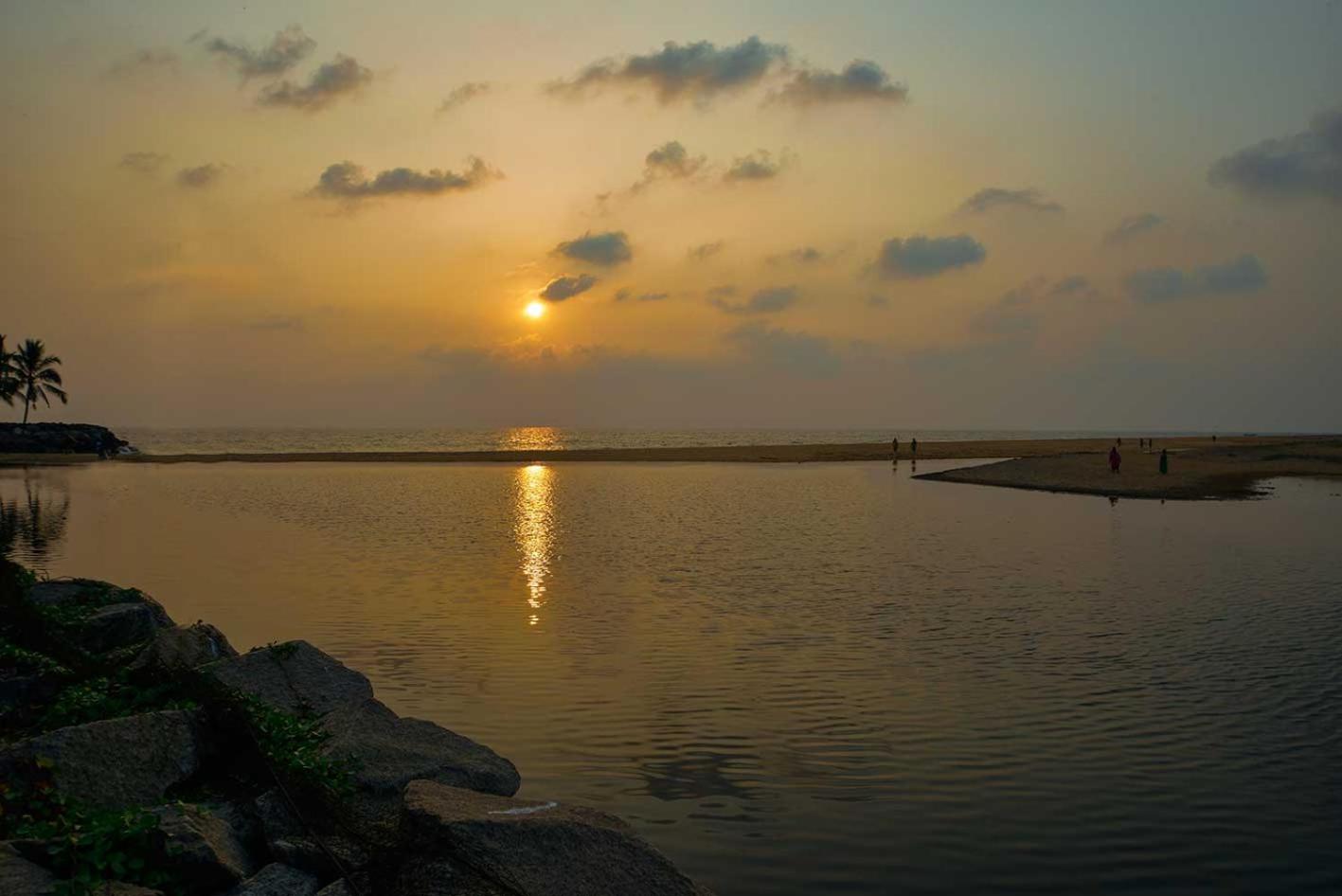 Beach and Lake Ayurvedic Resort, Kovalam view 5