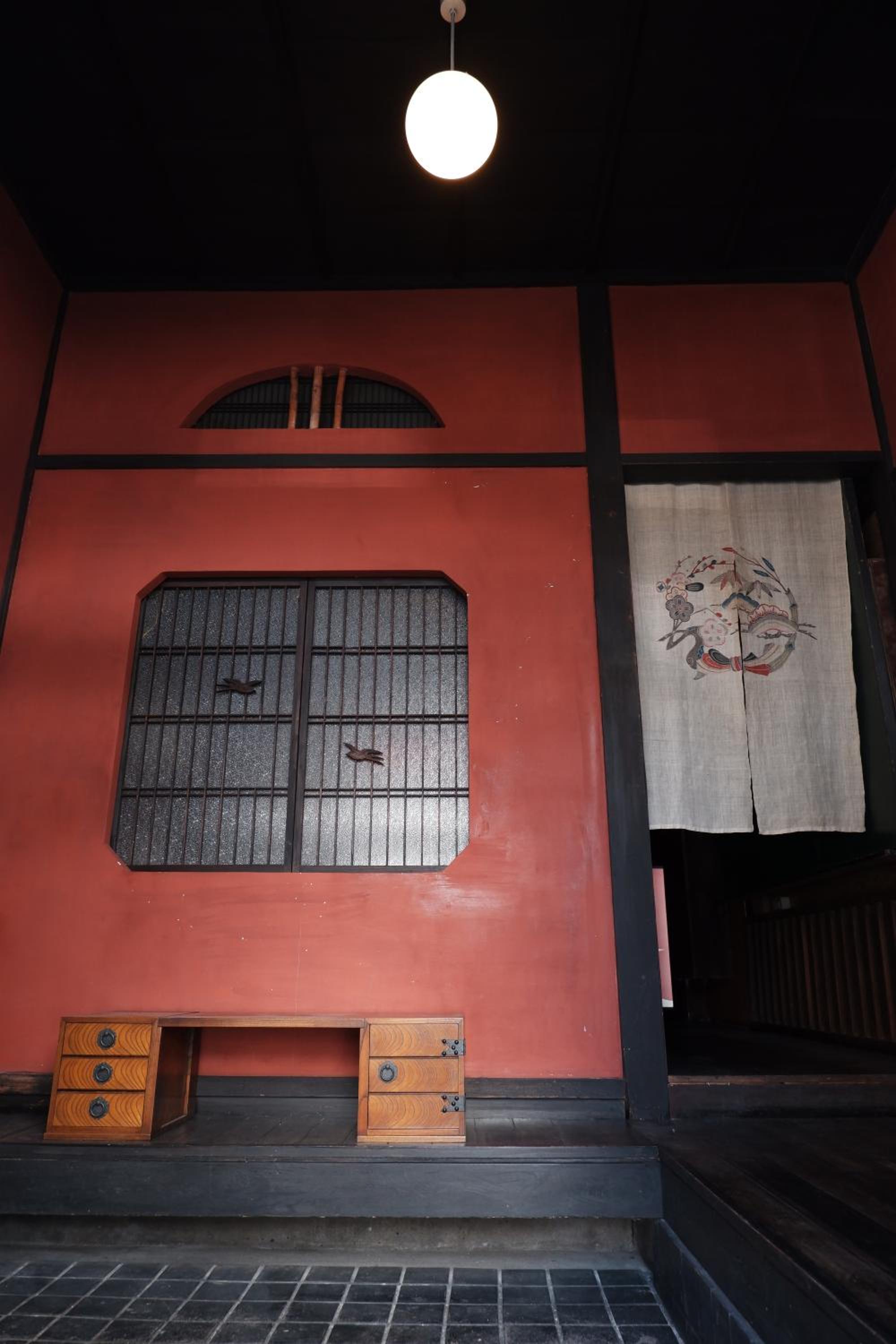 一棟貸ゲストハウス 傾㐂屋 Kabukiya view 3